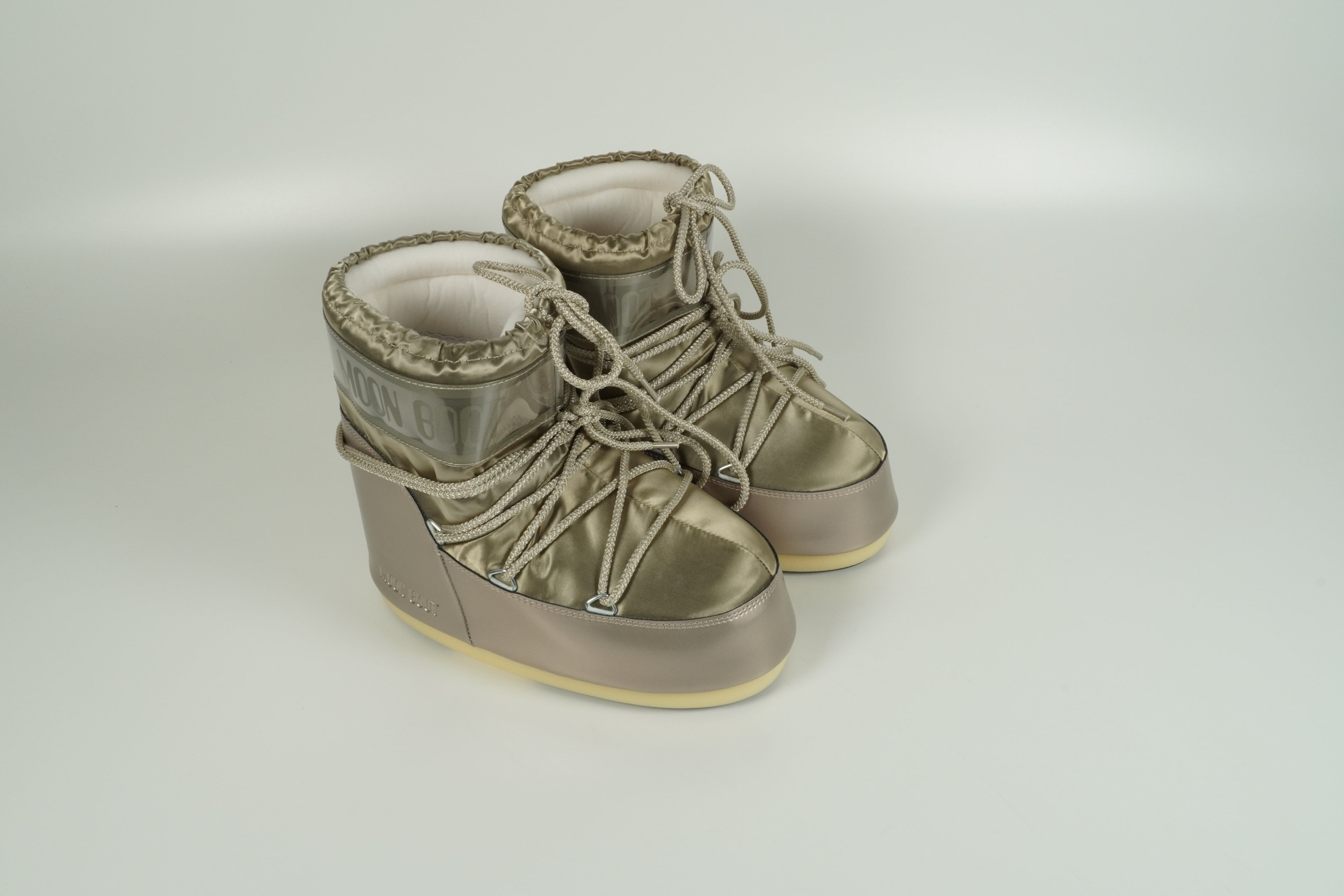 Boot Gold