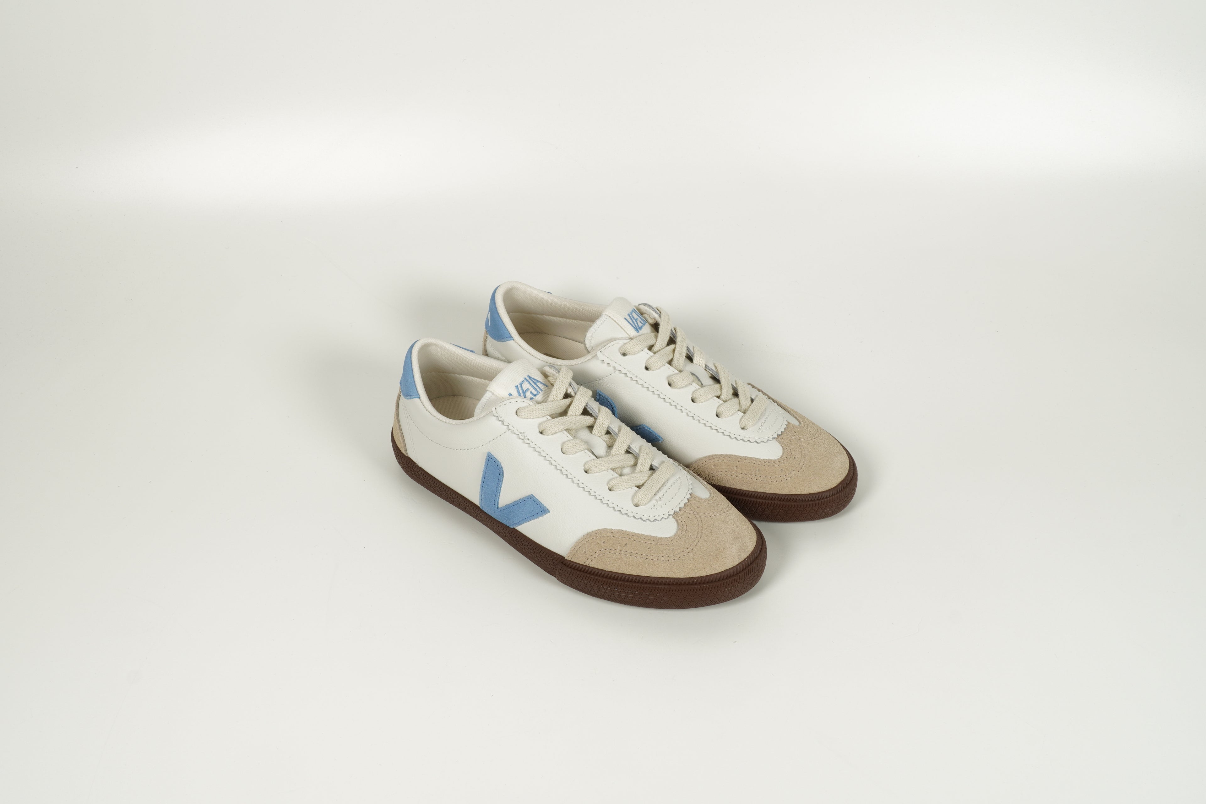 Sneaker Blau