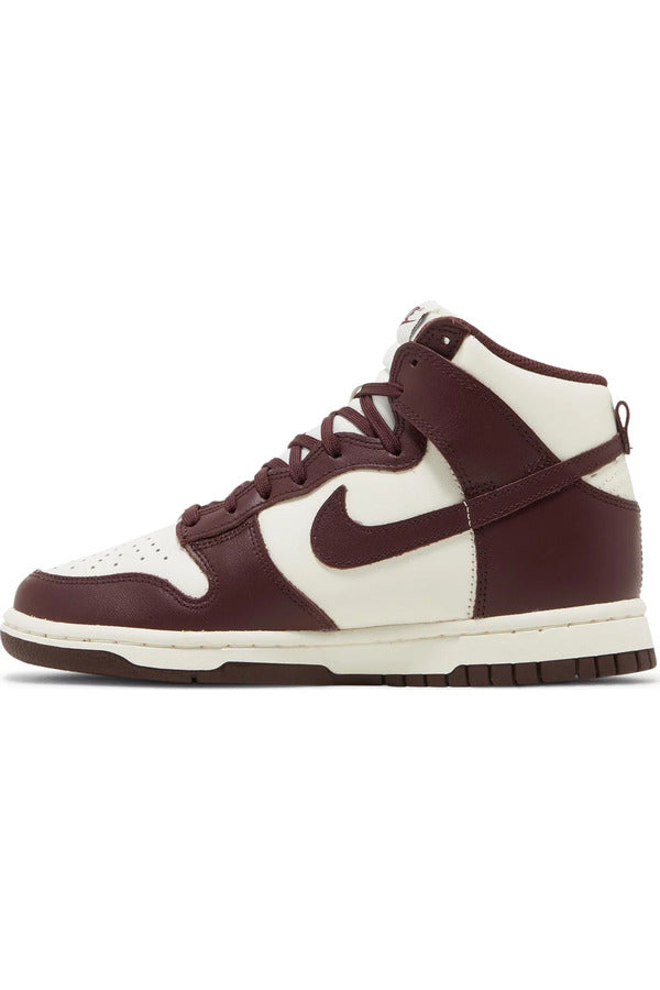 Dunk High Burgundy