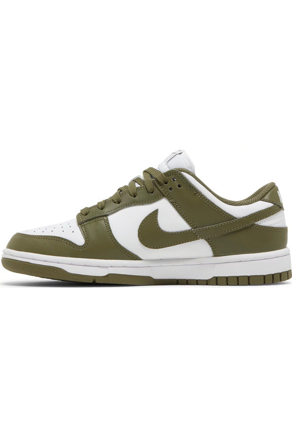 W Nike Dunk Low White medium