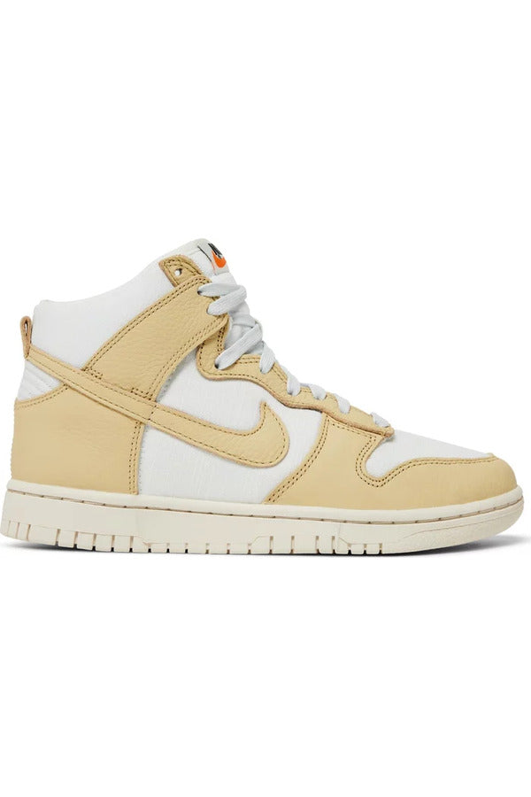 Dunk High LX Team Gold