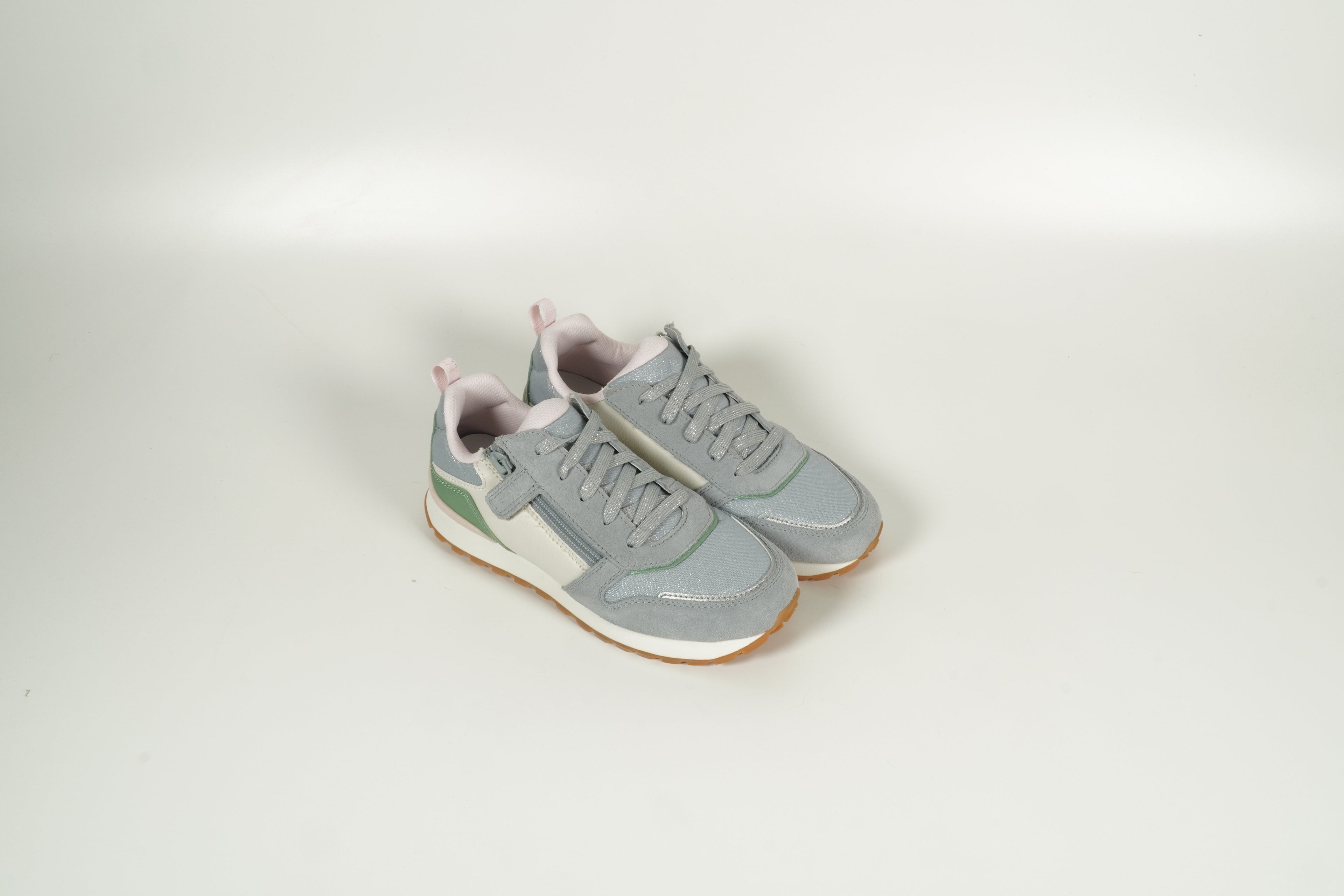 1-009562-1000 white pink