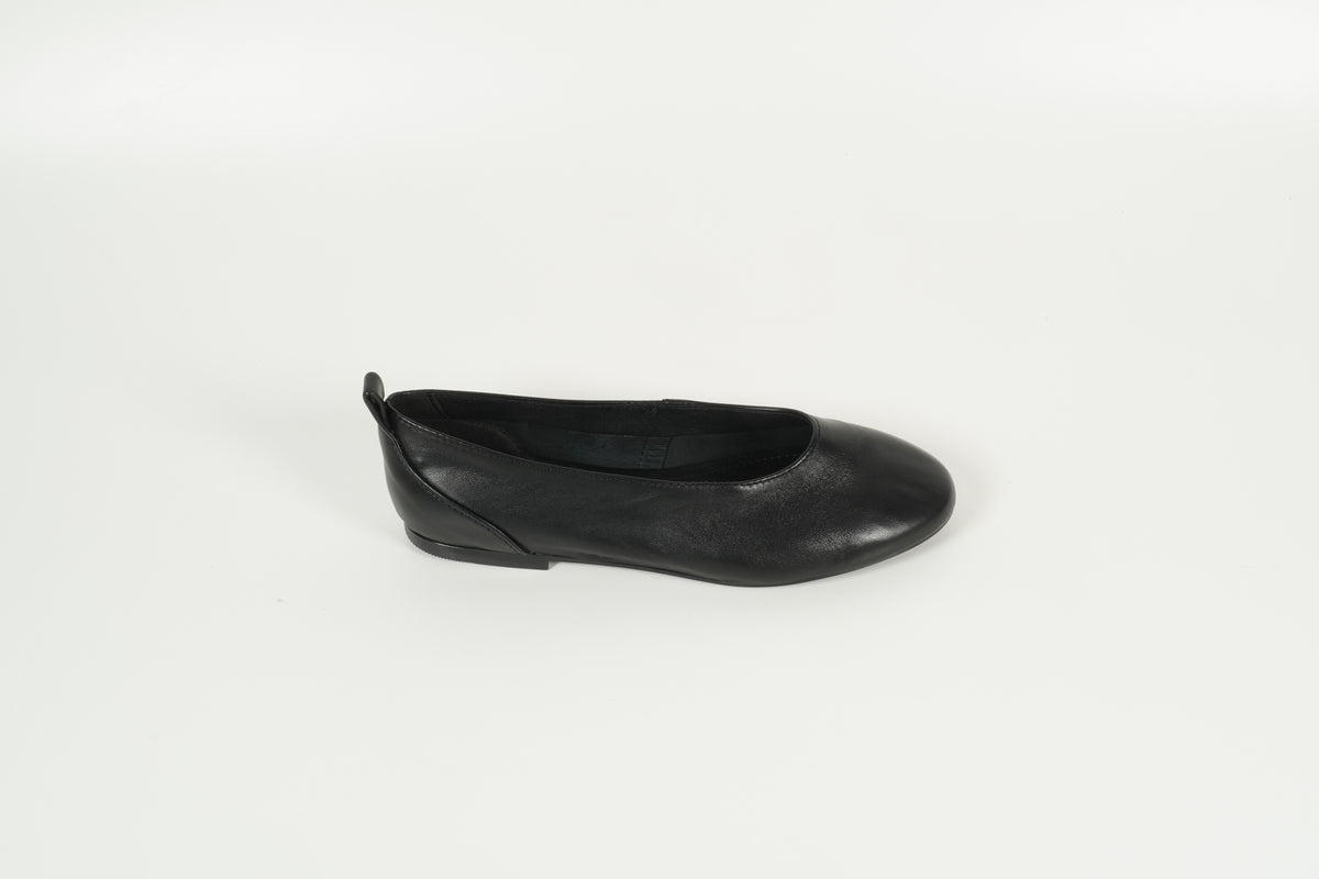Ballerina Schwarz