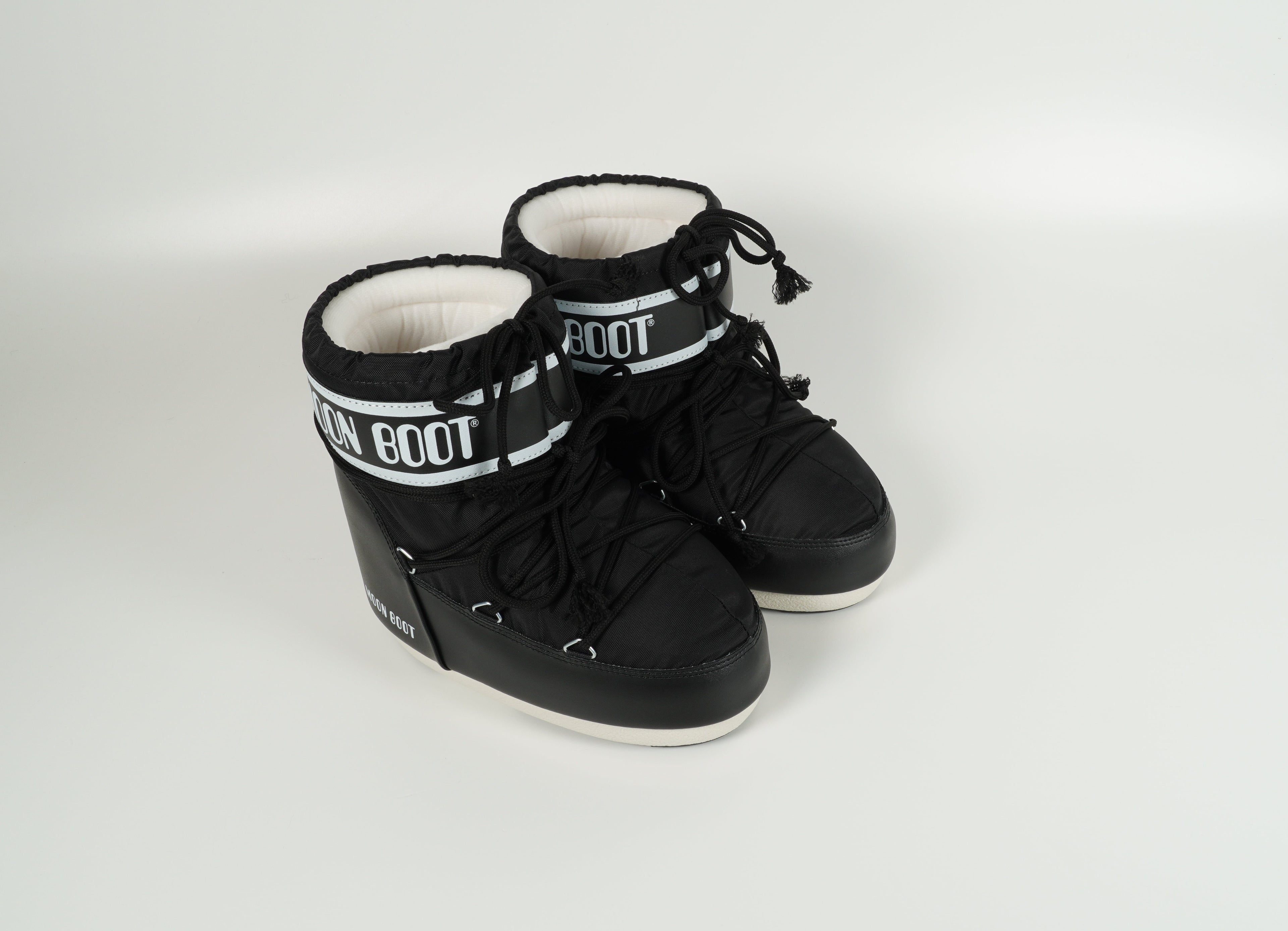 Boot Schwarz