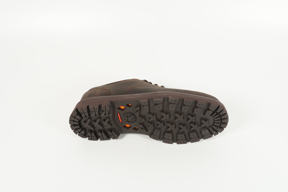 Lace-up boot brown