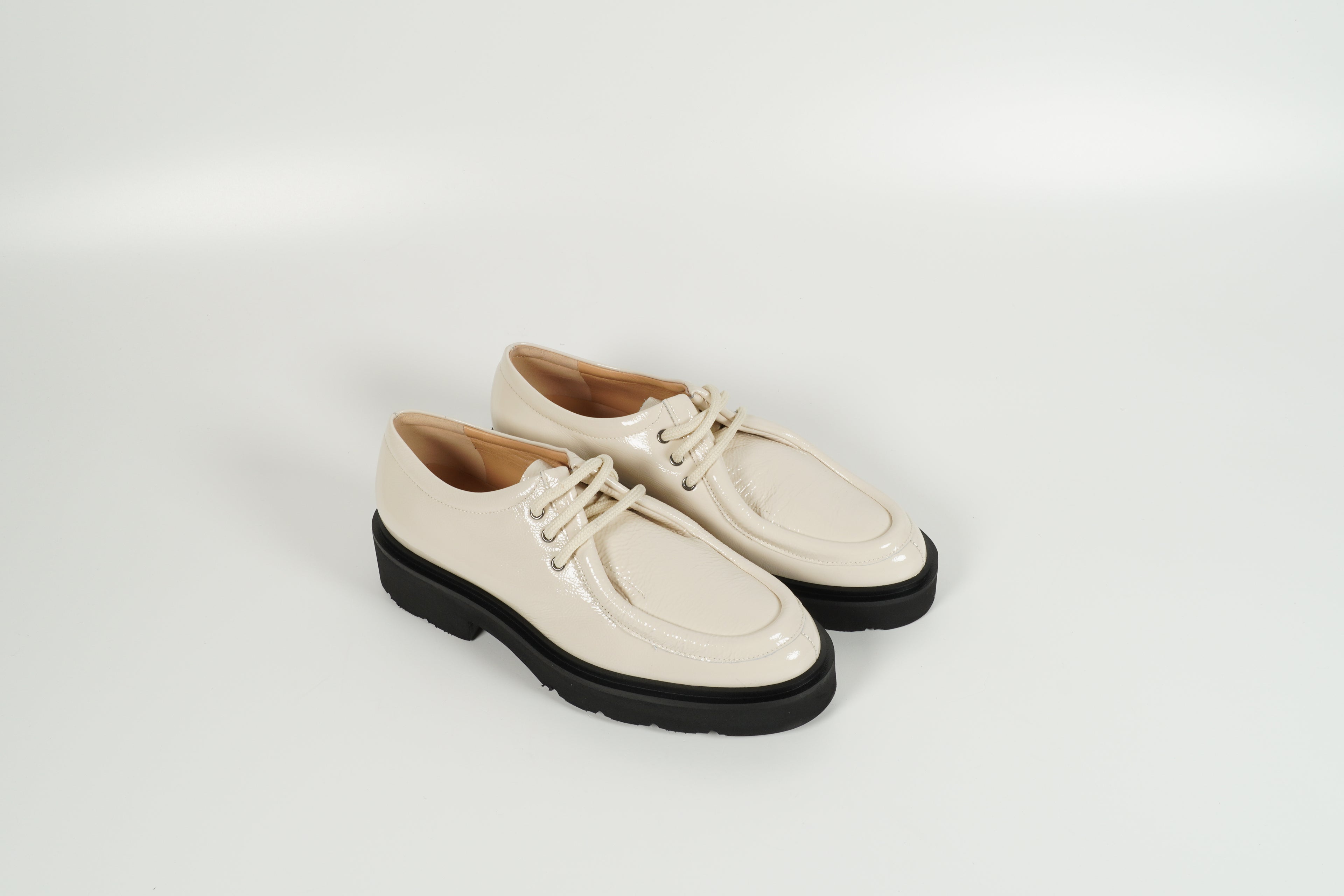 Chaussure basse beige