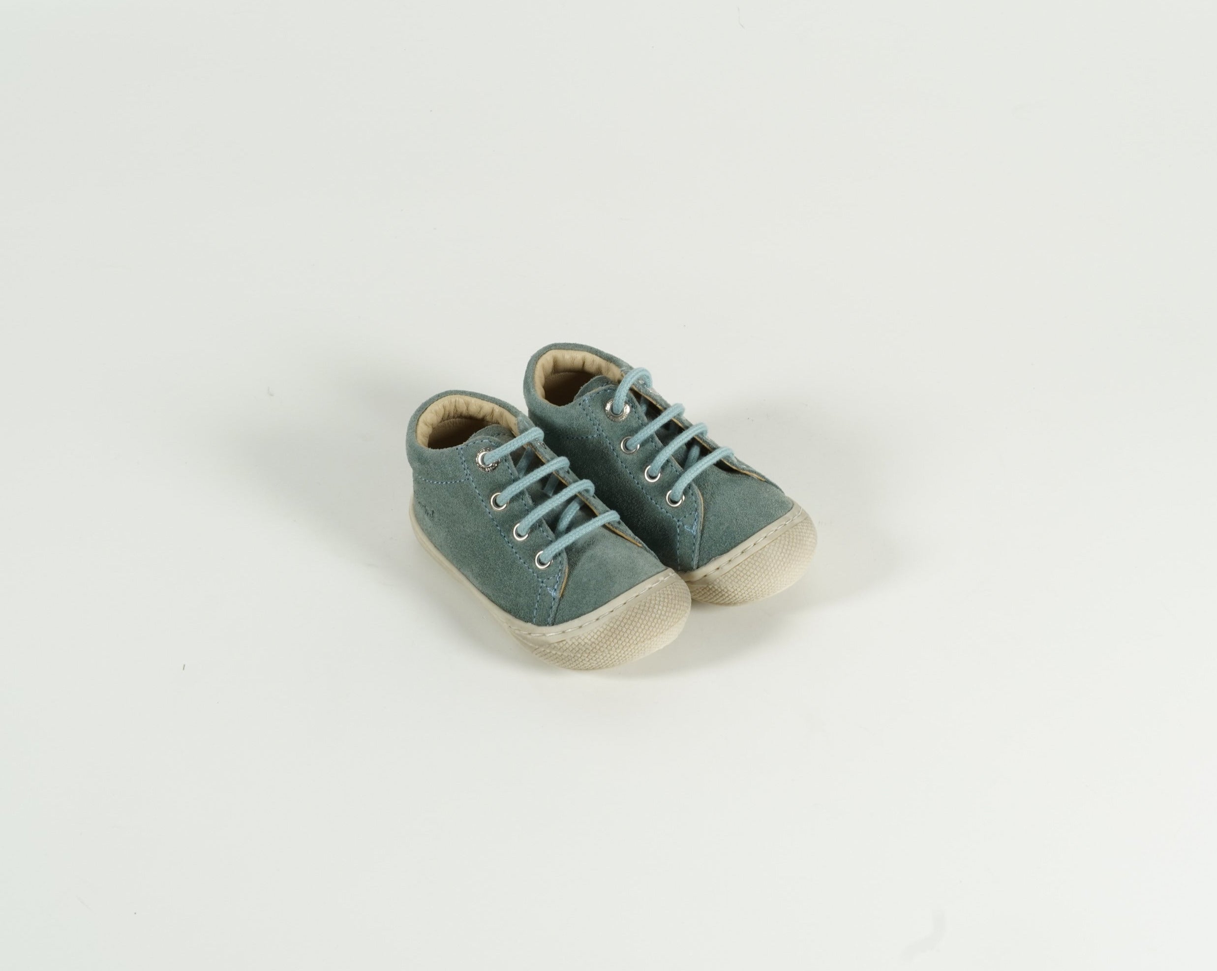 lace-up shoe kids