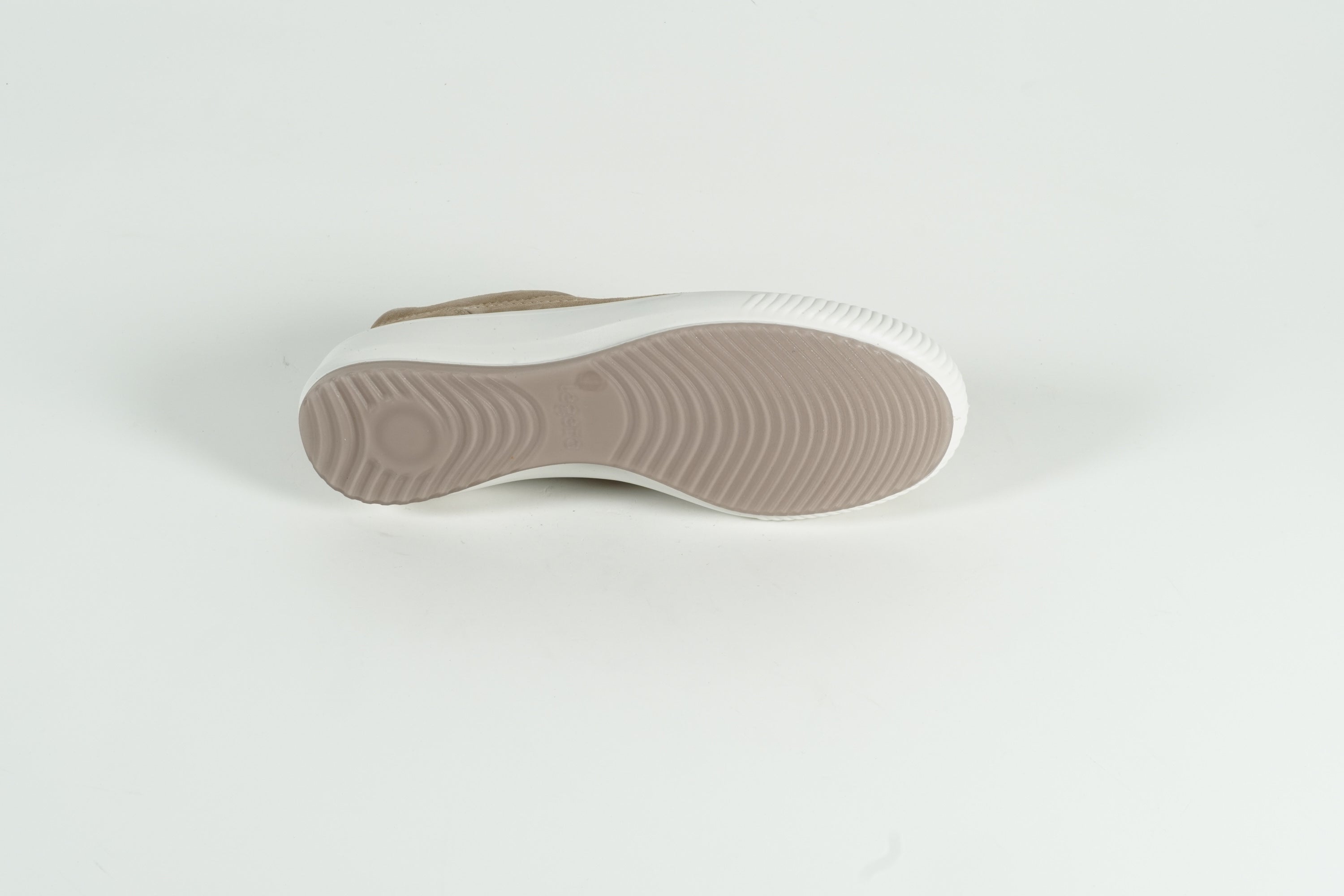 Baskets beiges