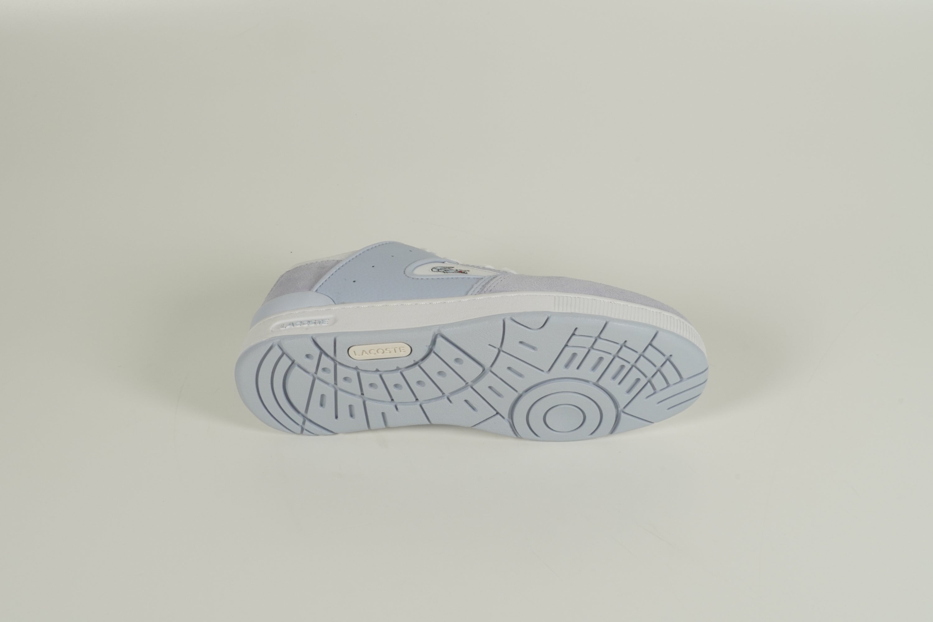 Baskets bleues