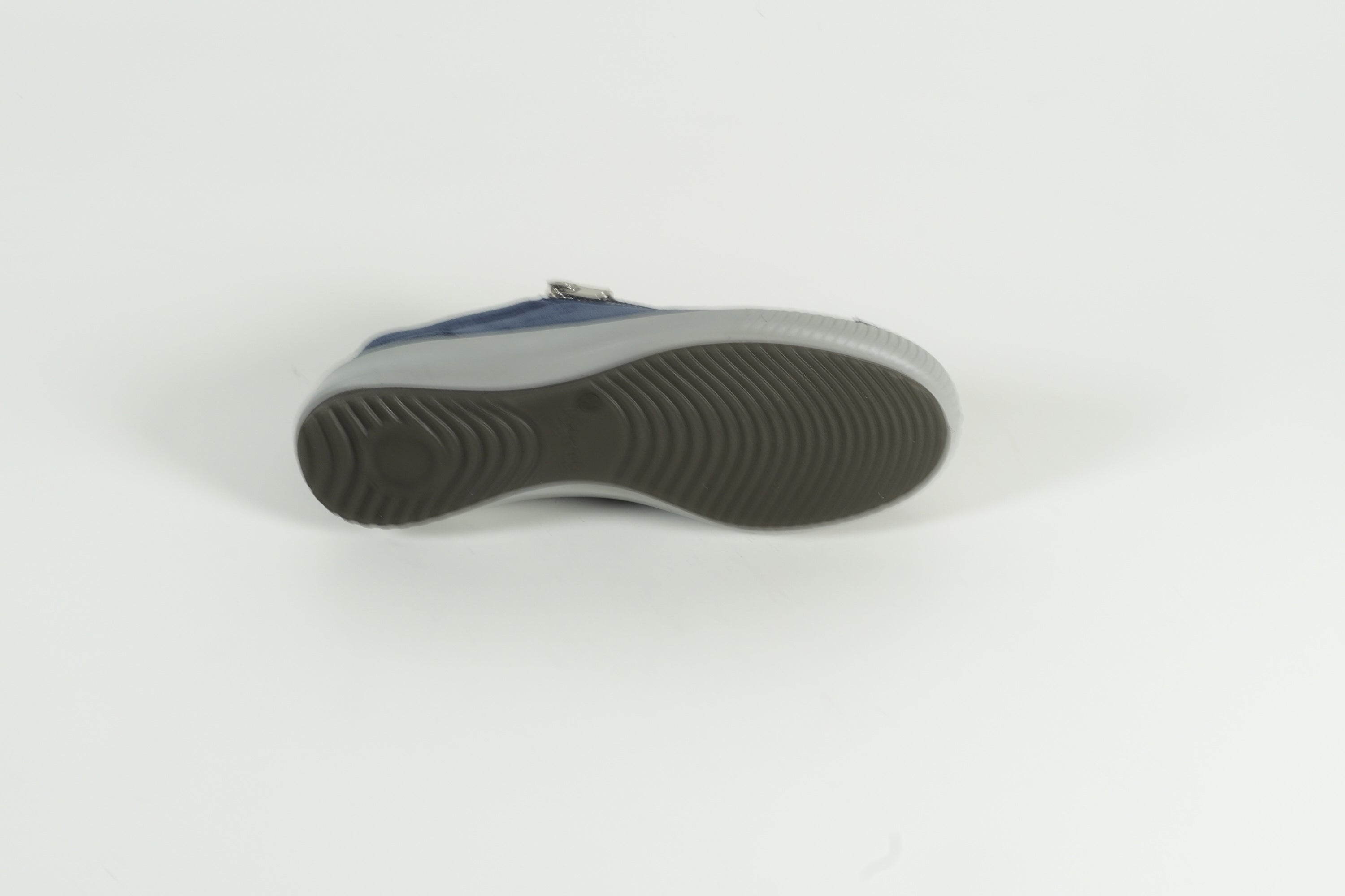 Baskets bleues