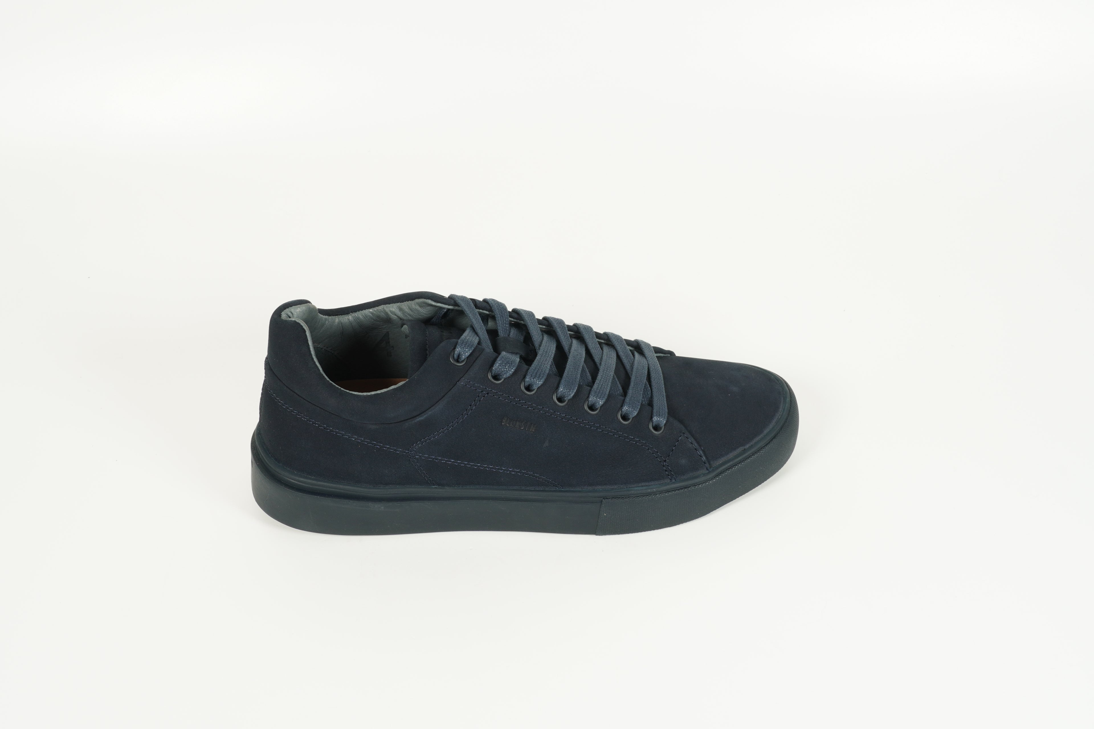 Sneaker Blau