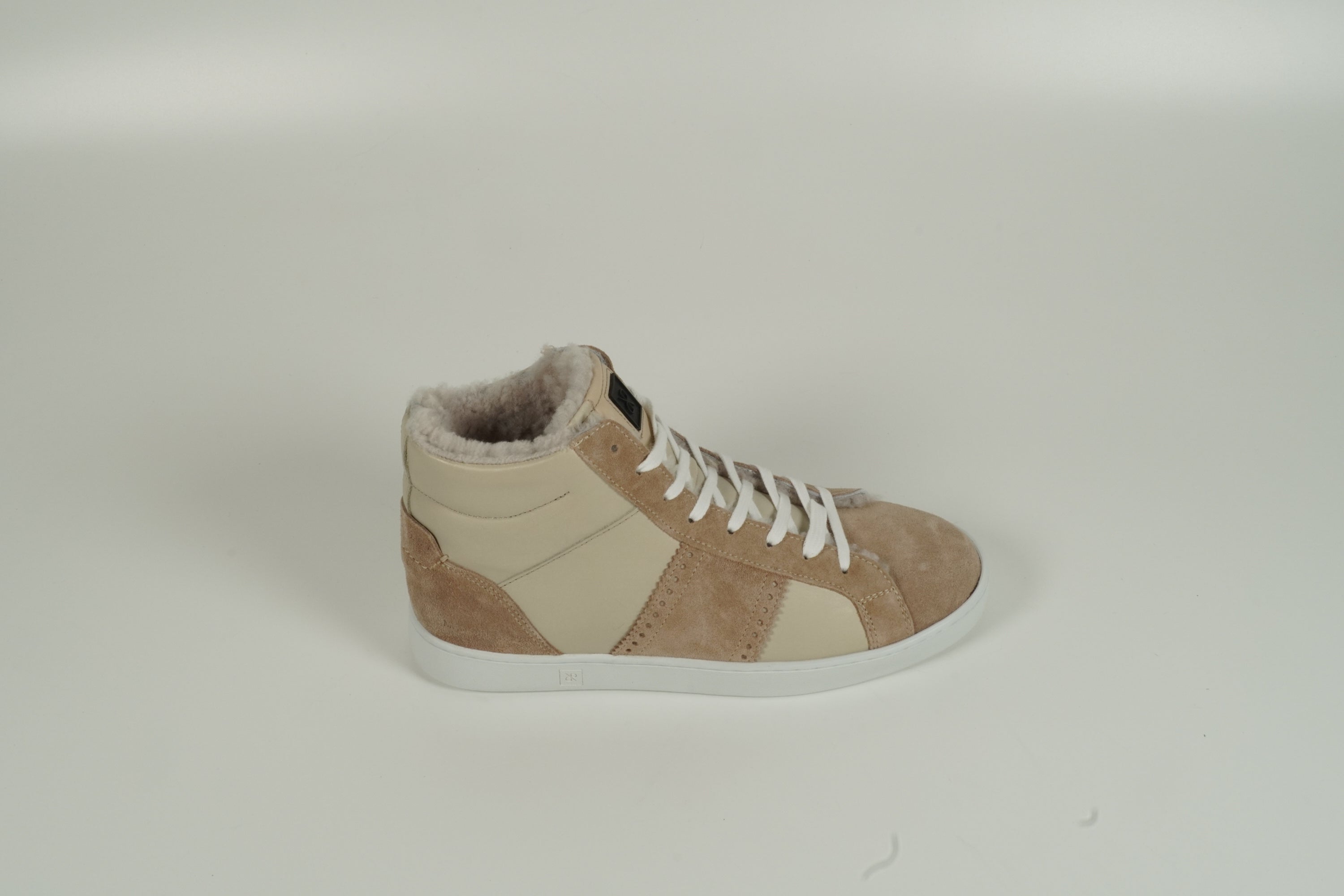 Baskets doublées beige