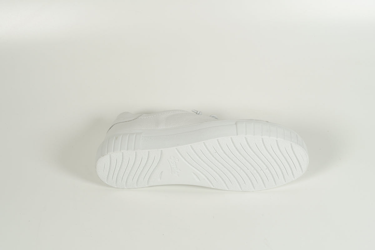 Sneaker White