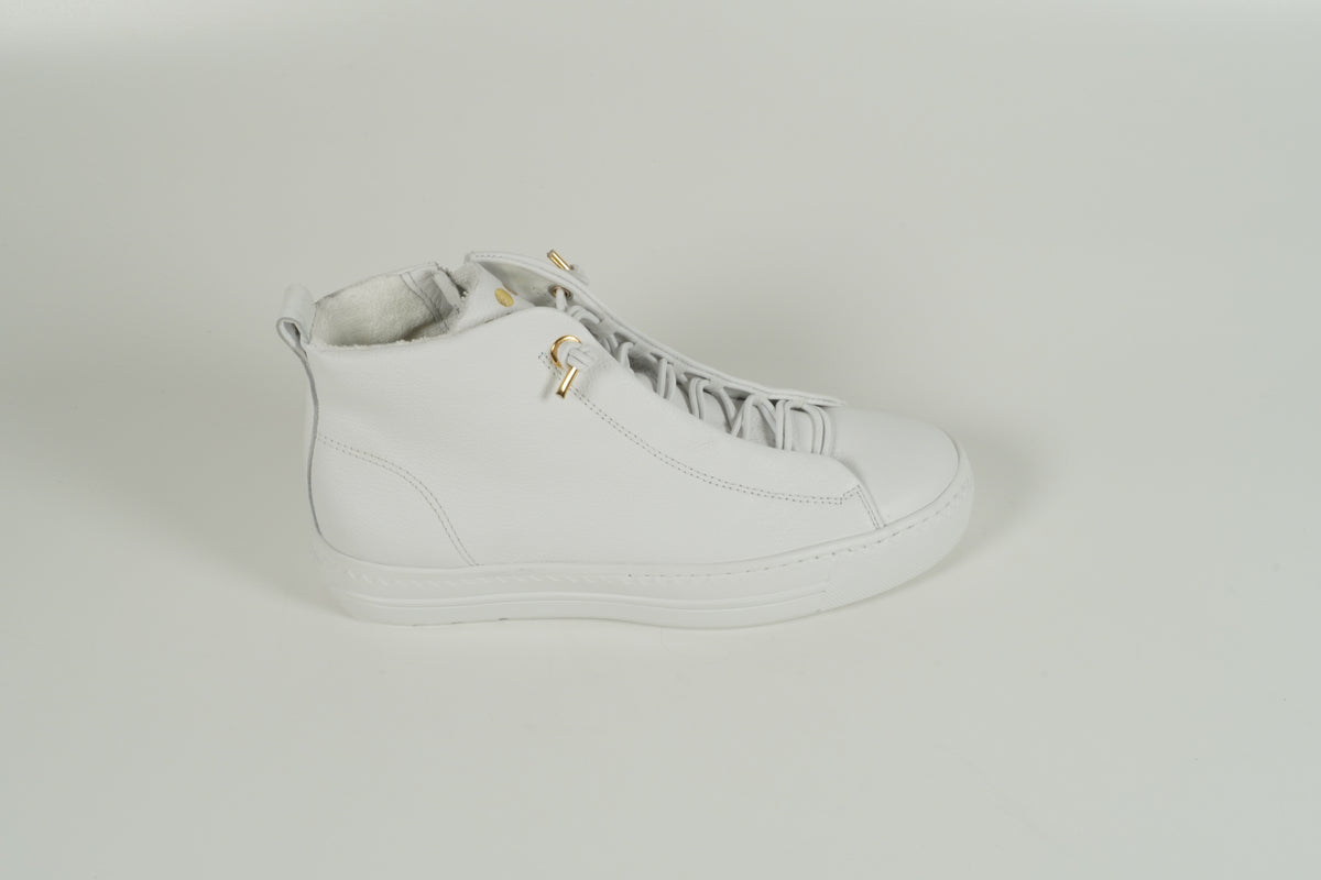 Sneaker White