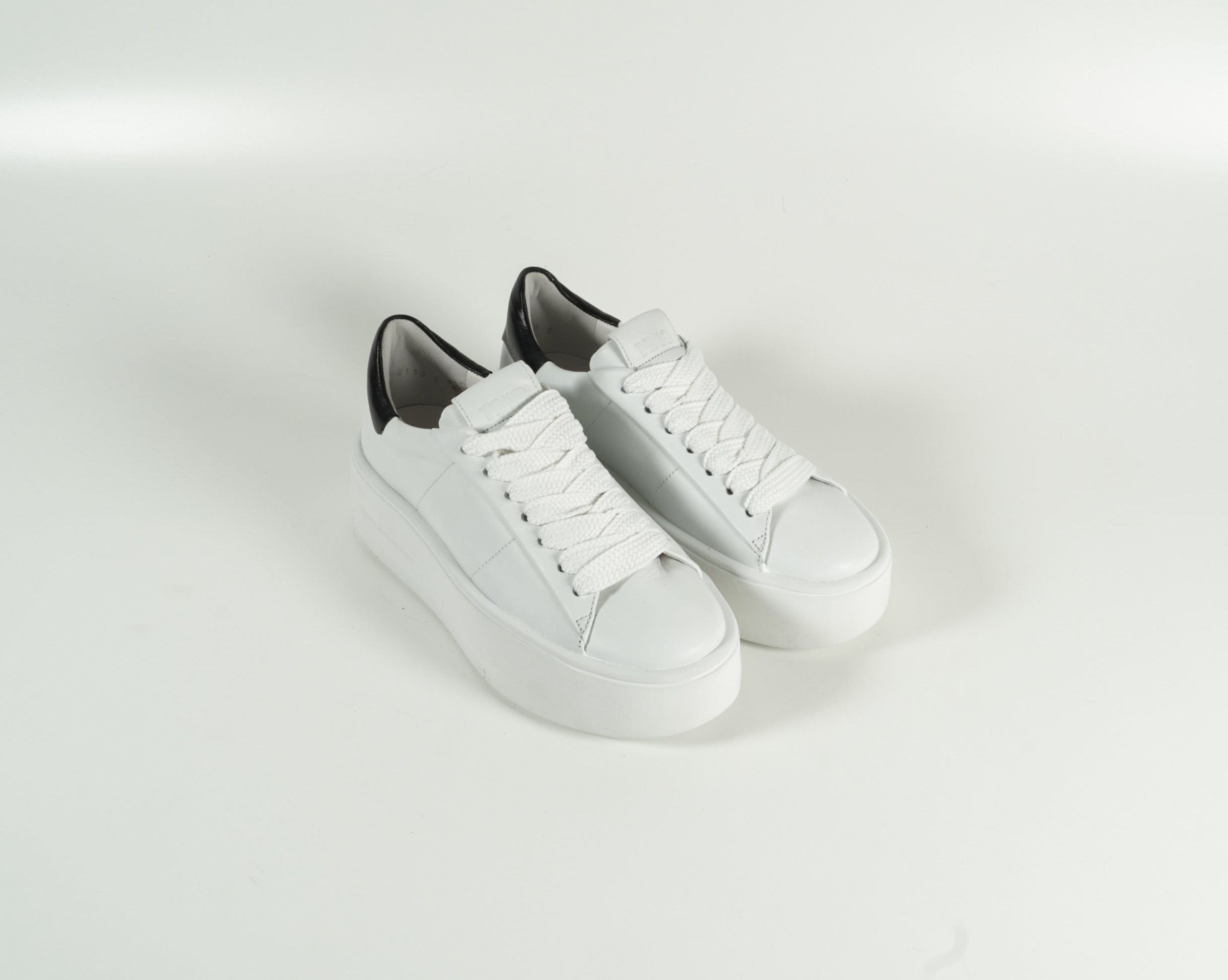 Sneaker plateforme blanche