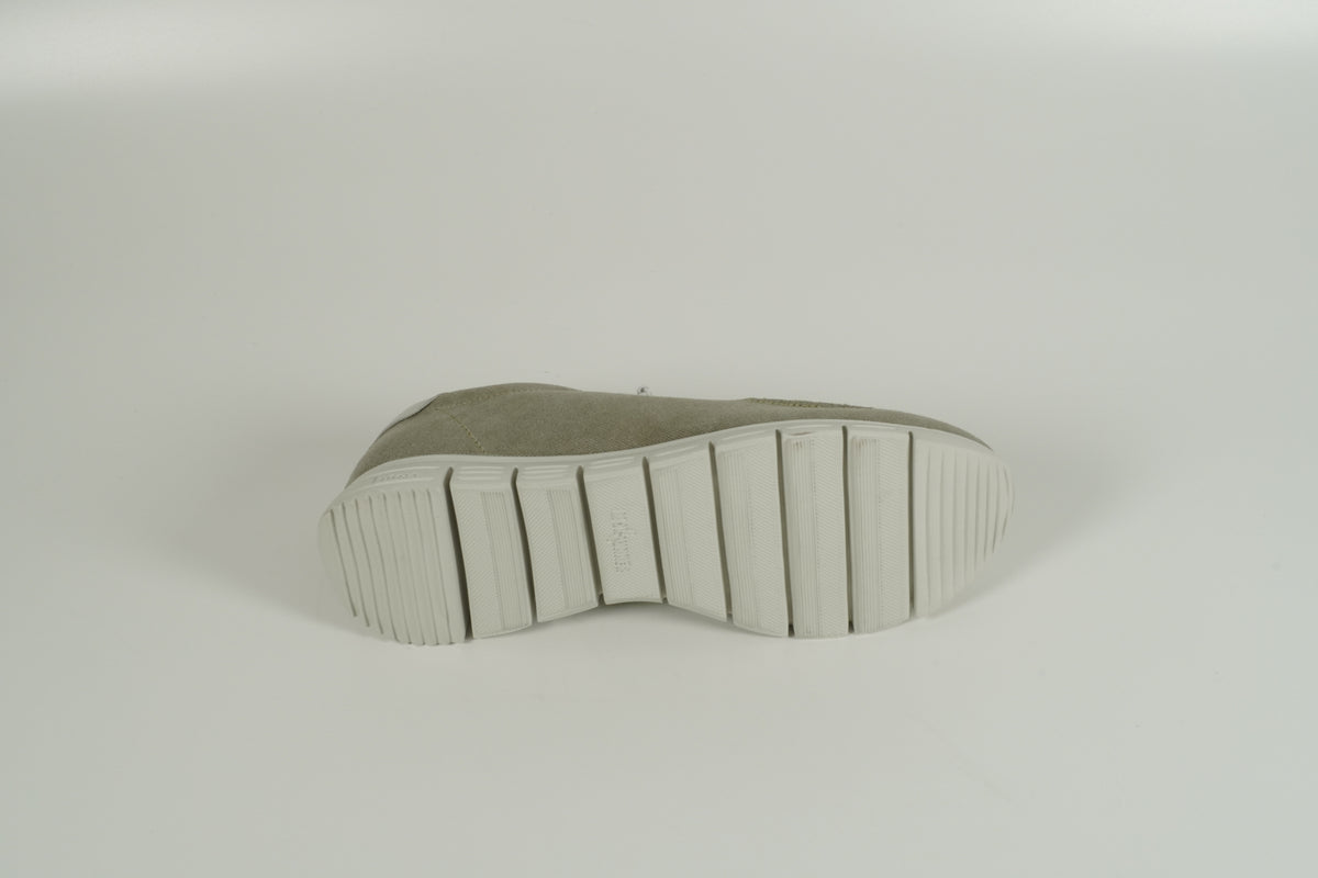 Baskets vertes