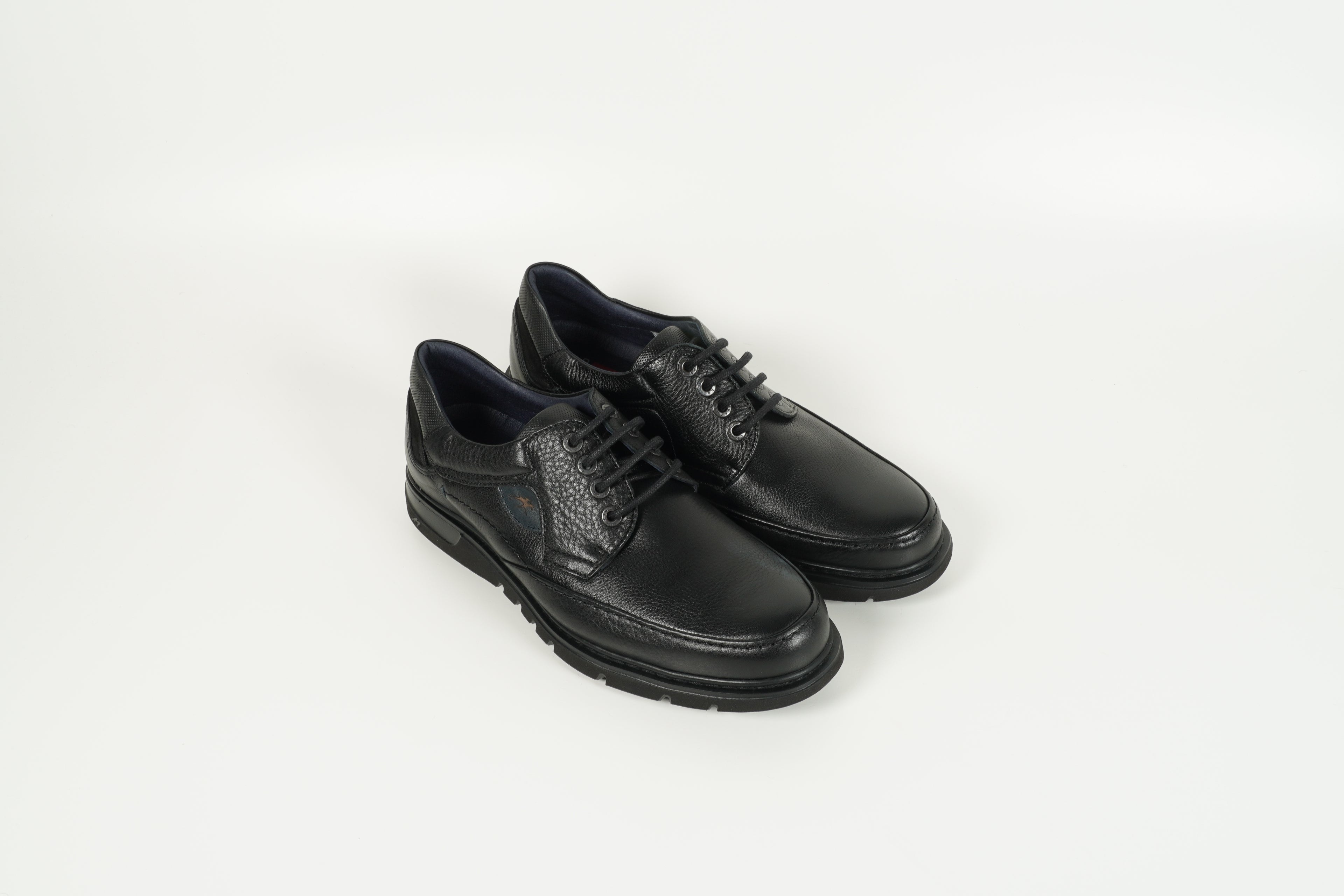 Schnürschuh Schwarz