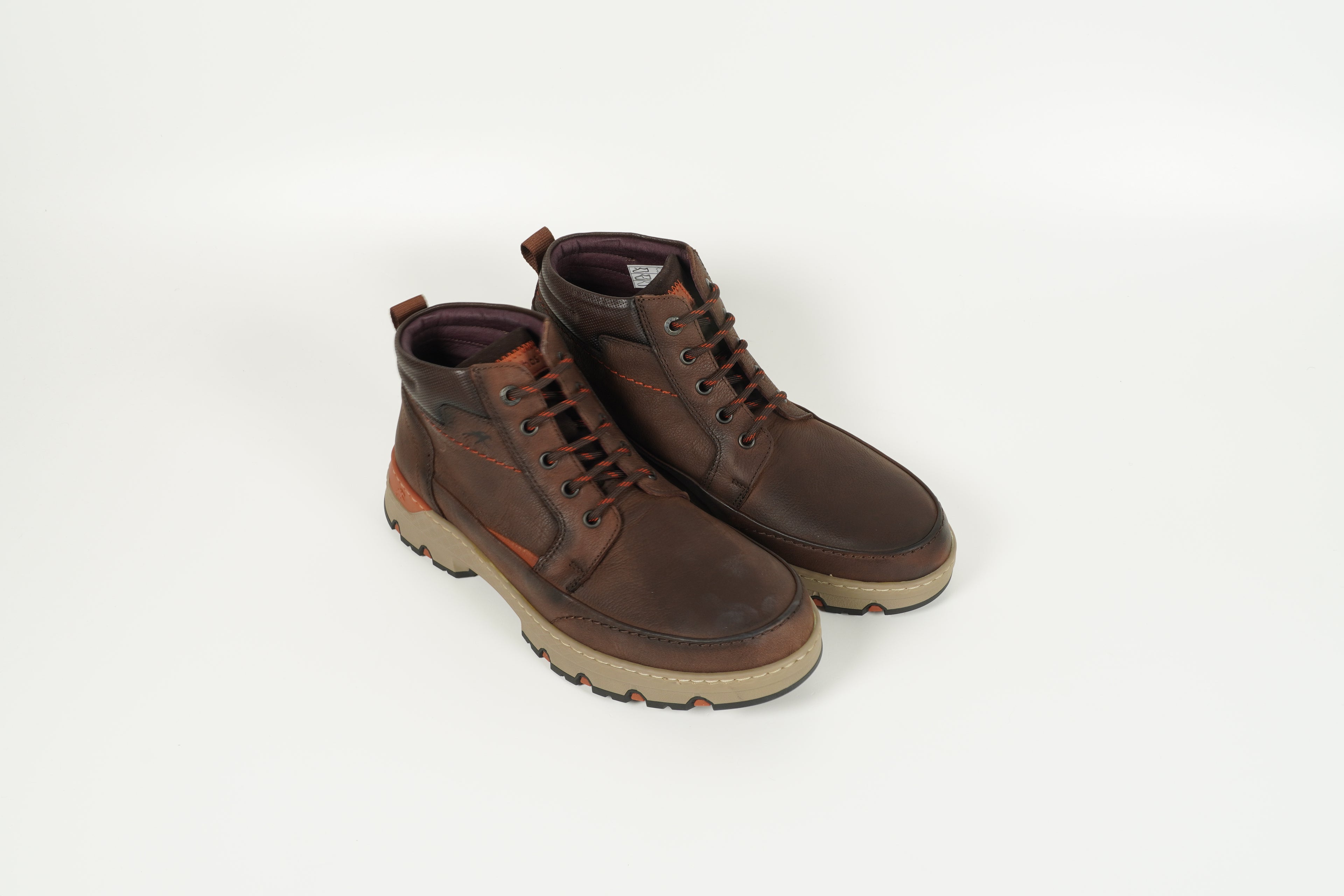 Schnürschuh Braun