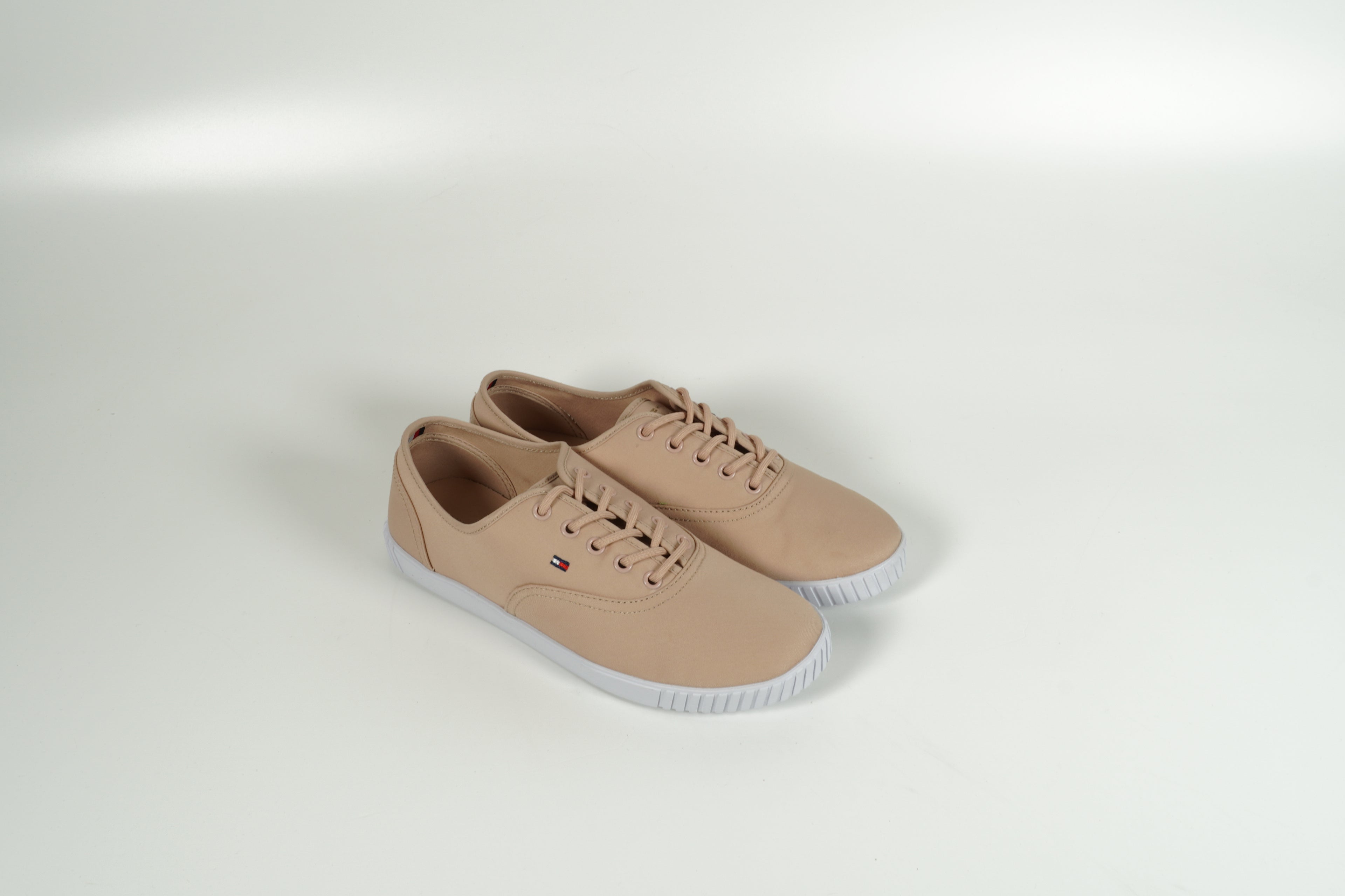 Baskets beiges