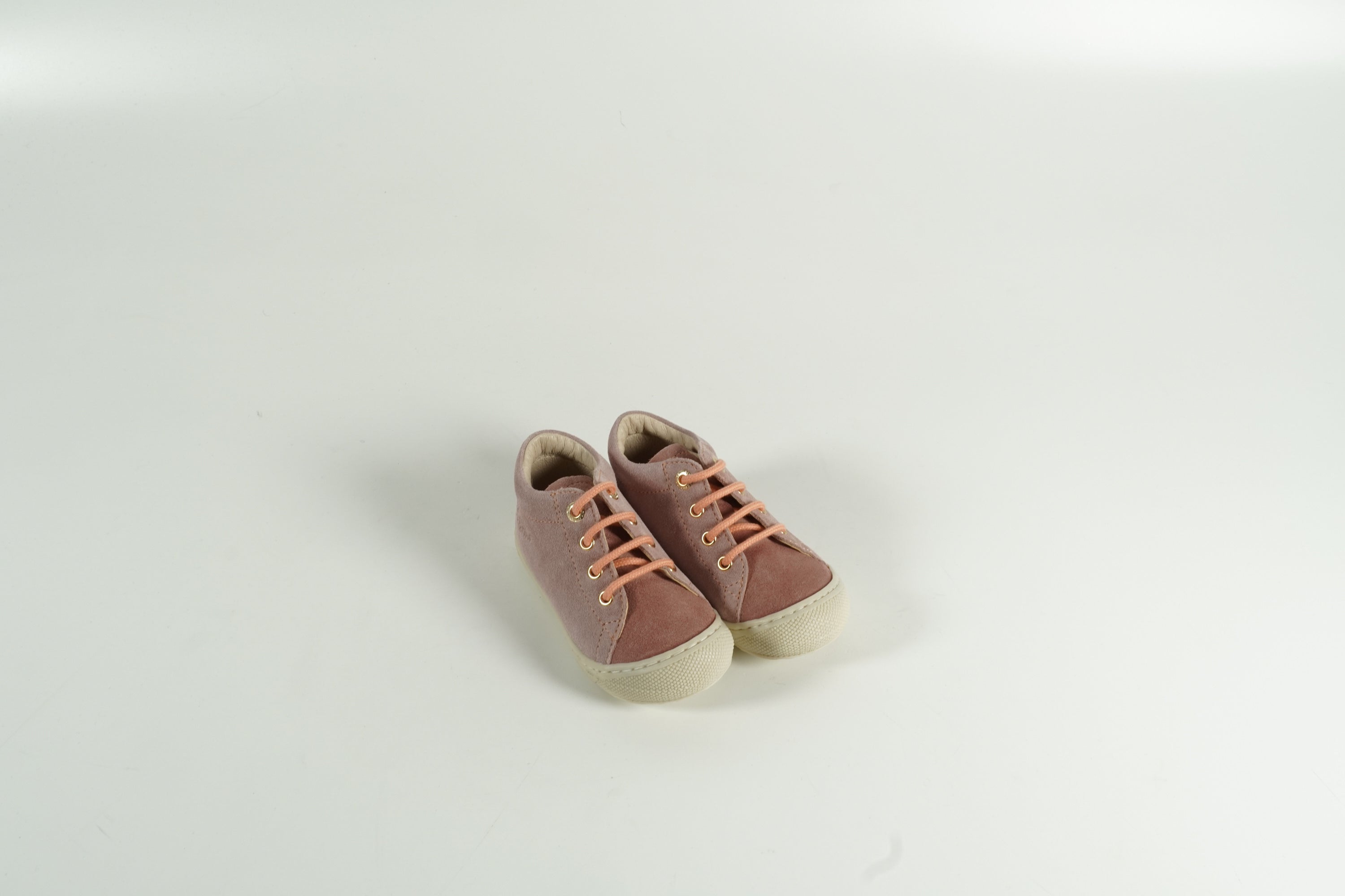 Learning Running Shoes Pink
