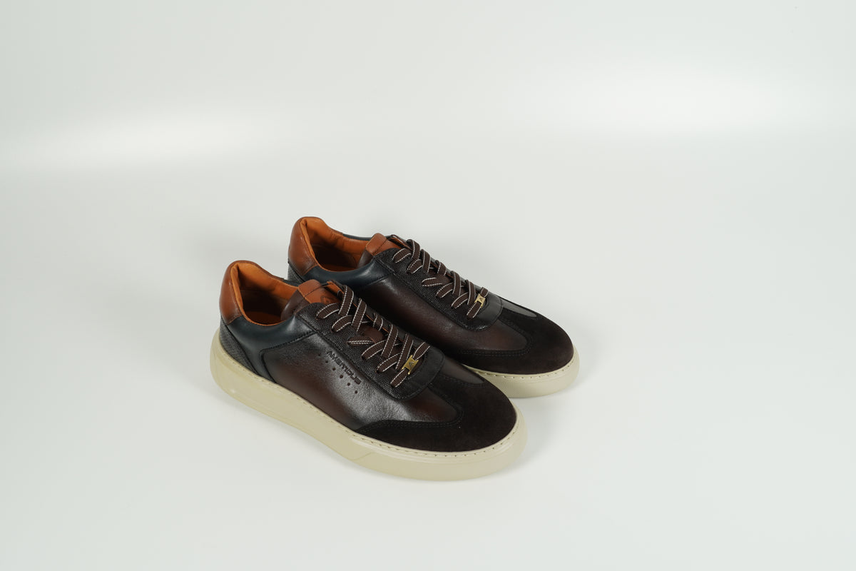 Sneaker Brown