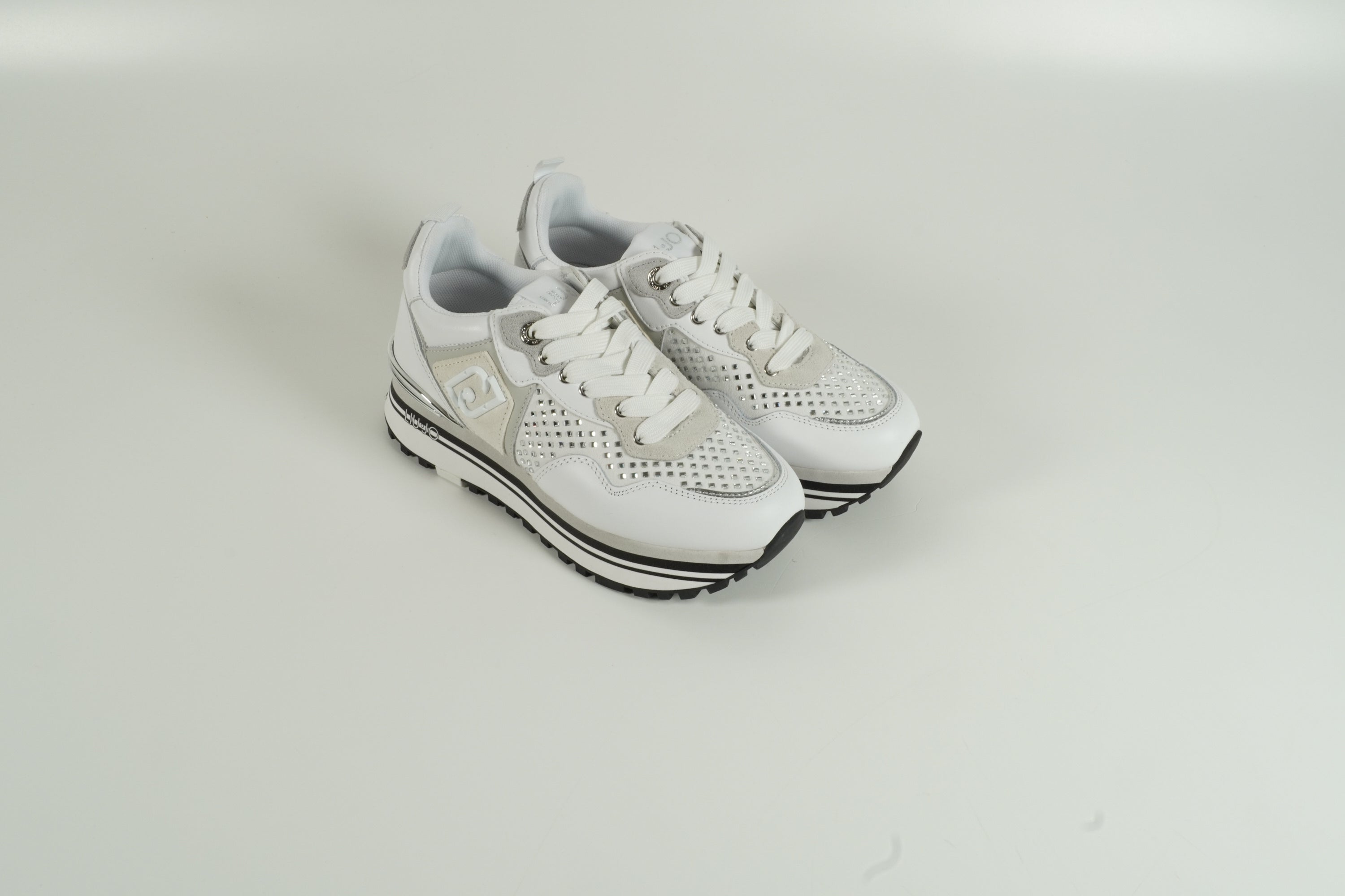 Baskets blanches