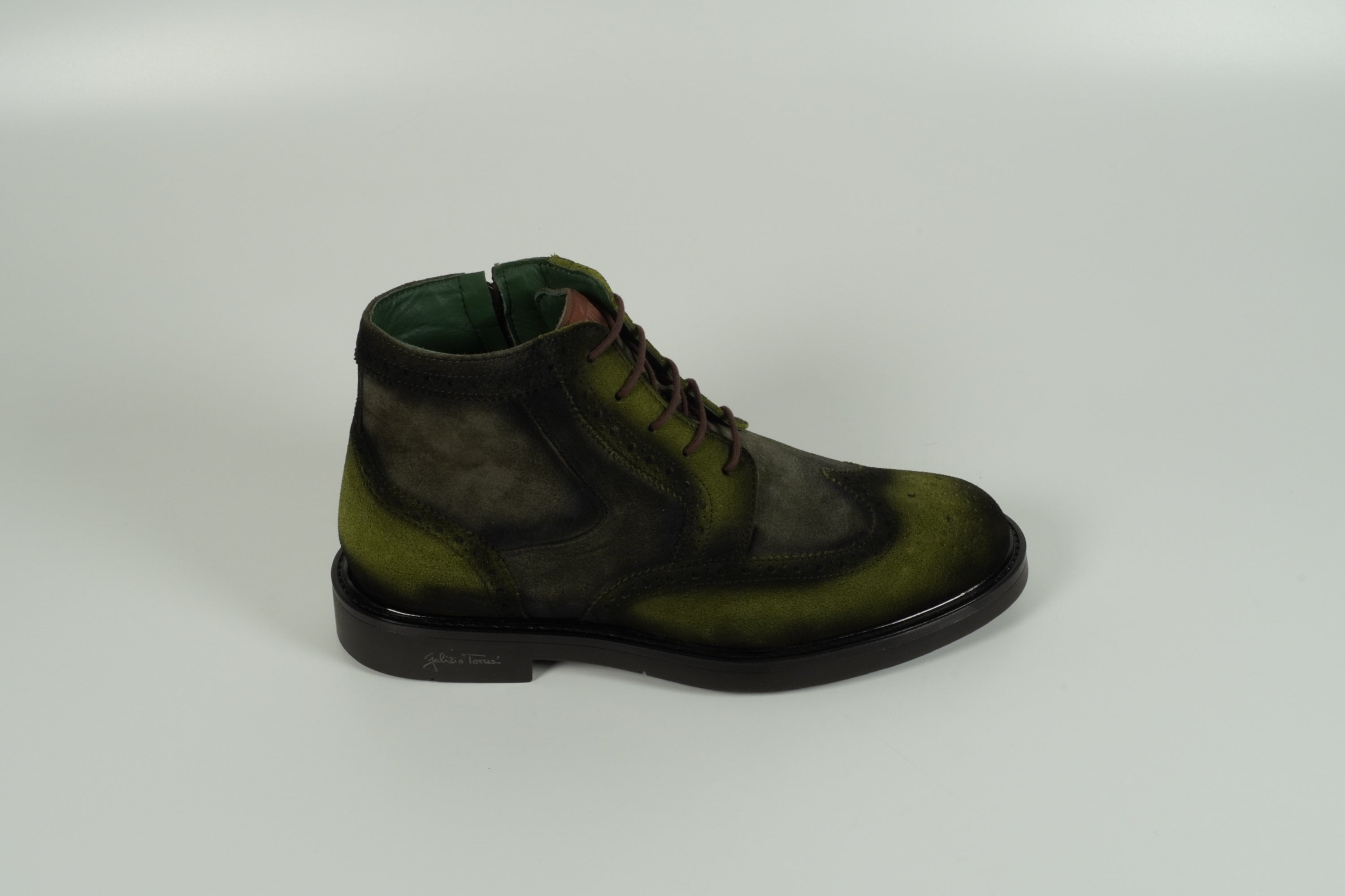 Chaussure à lacets verte