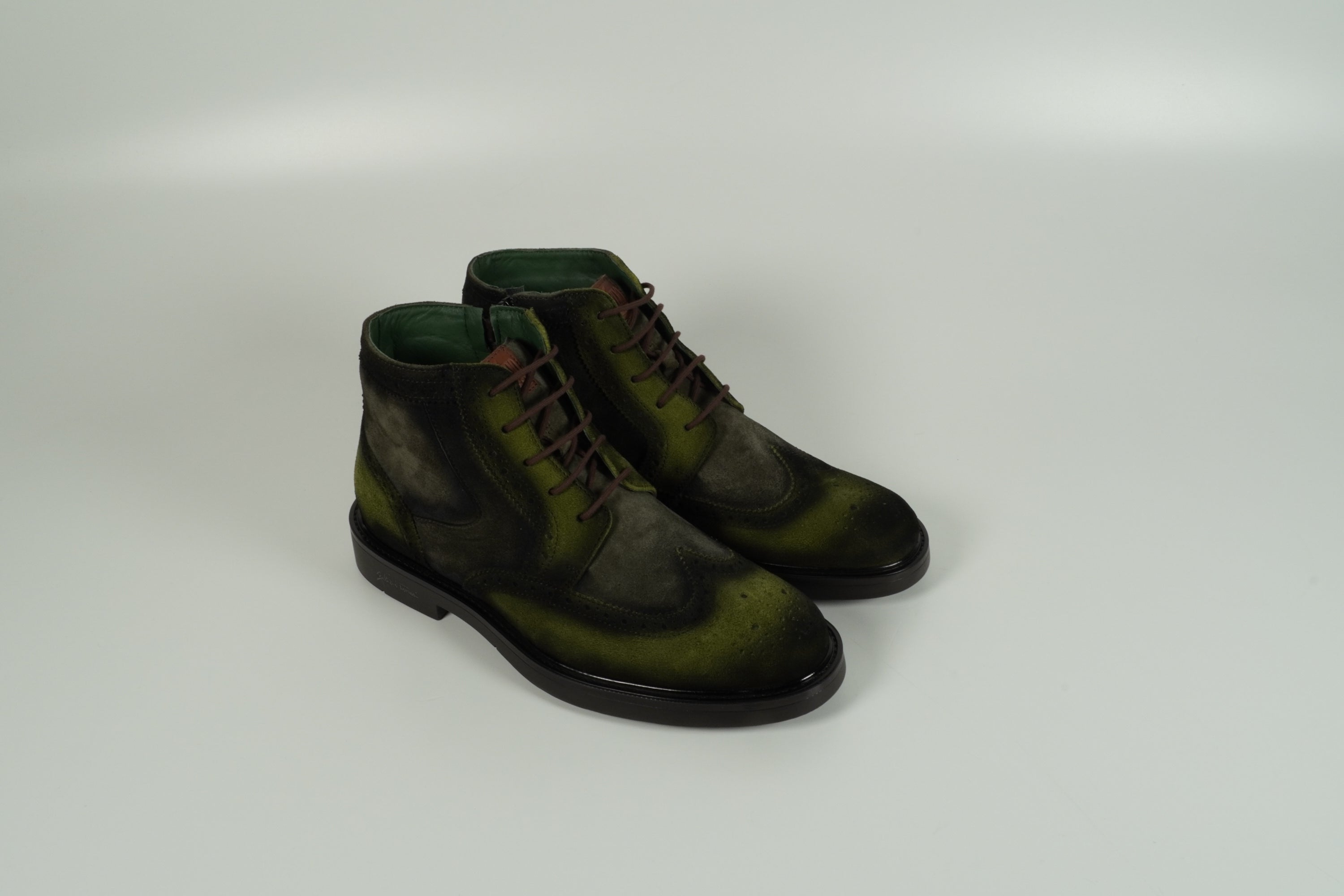 Chaussure à lacets verte