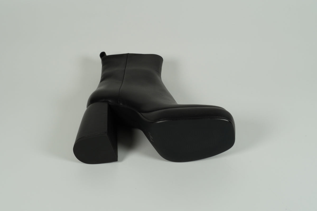 Stiefelette Schwarz
