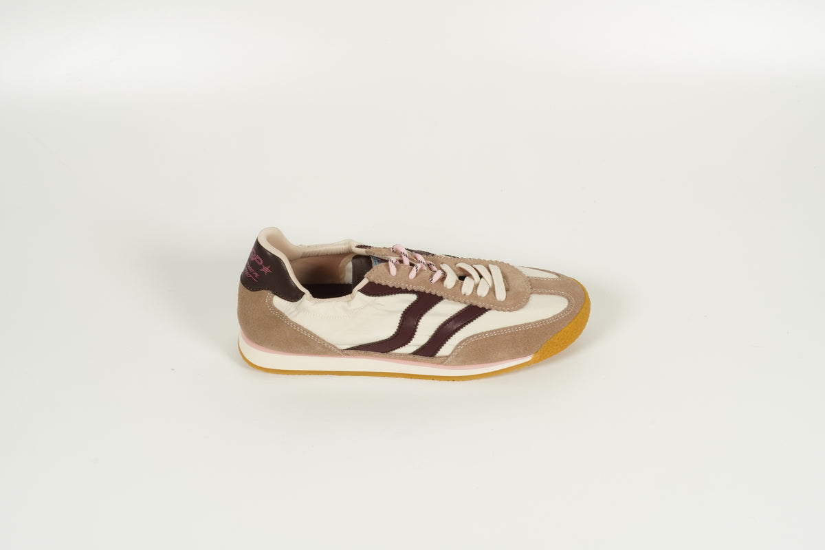 Beige Sneakers