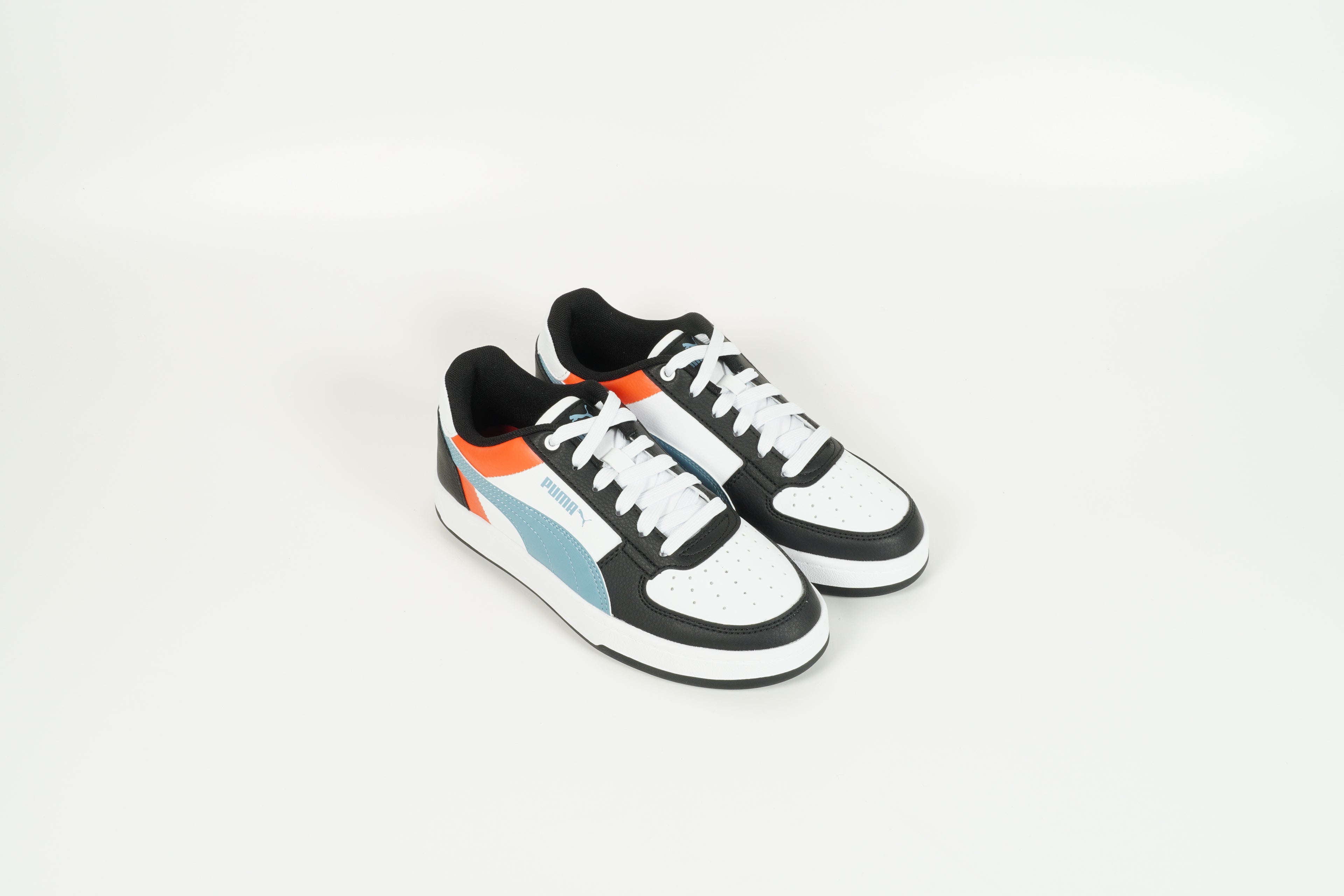 Sneaker Schwarz