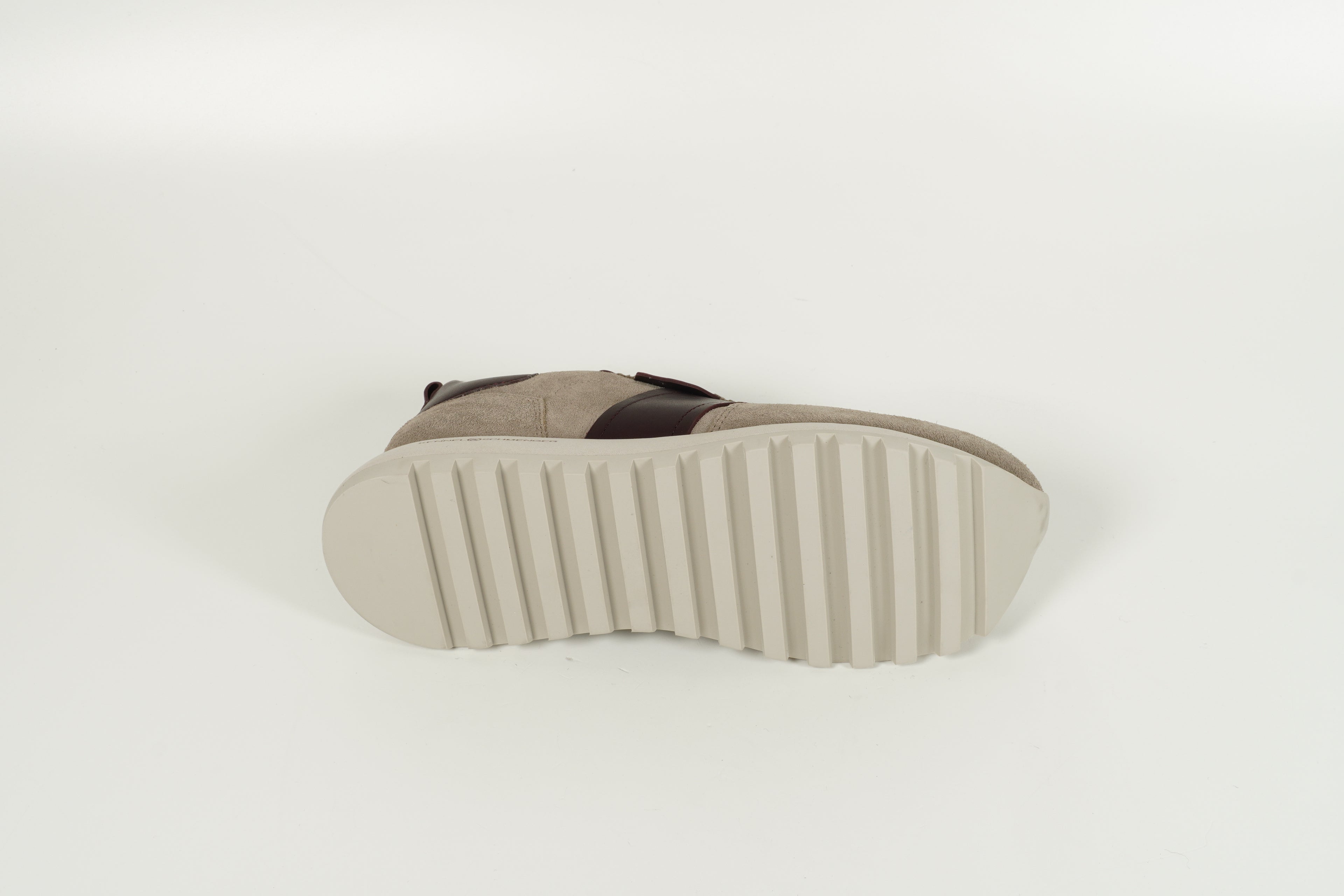 Sneaker Grau