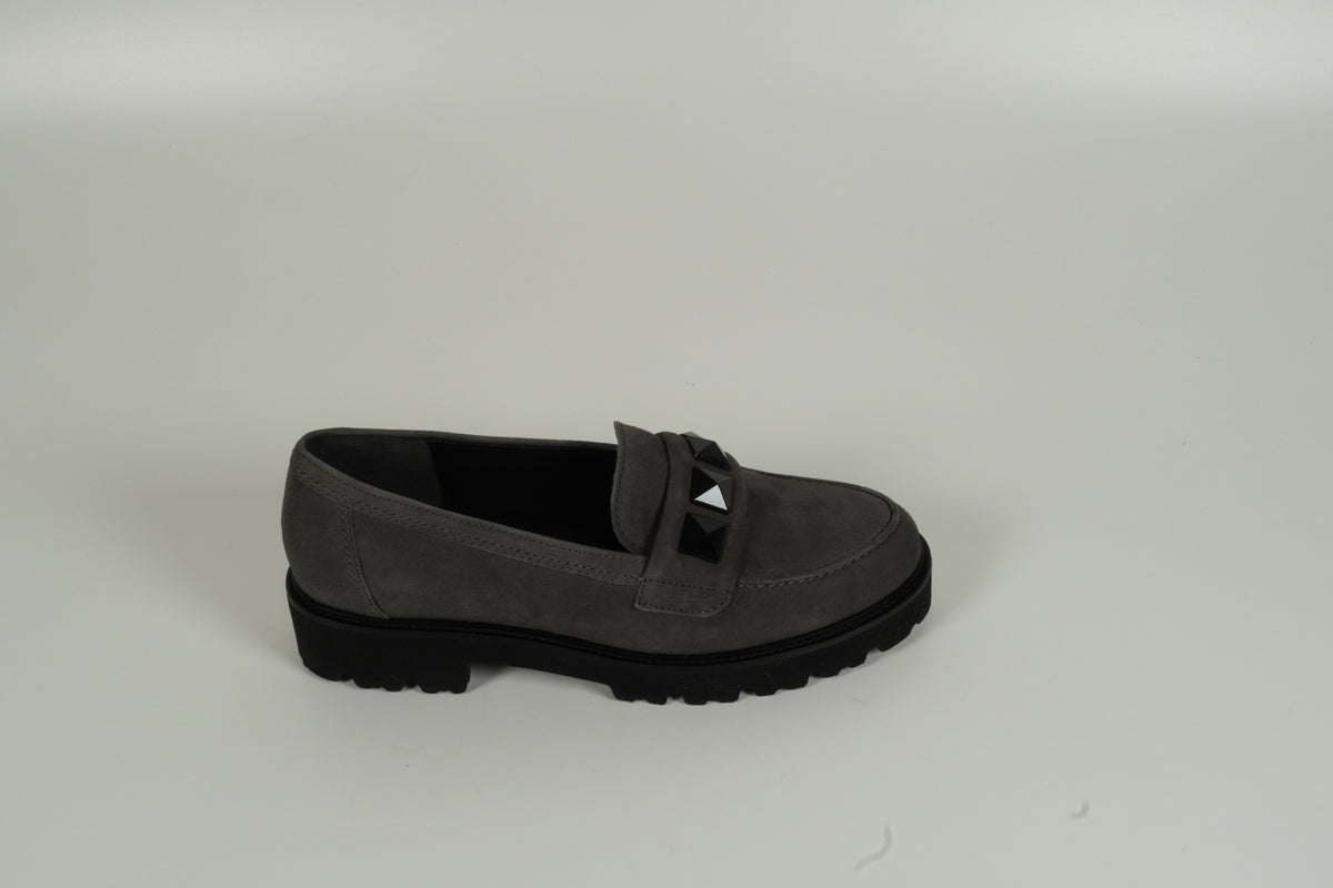 Loafer Gray