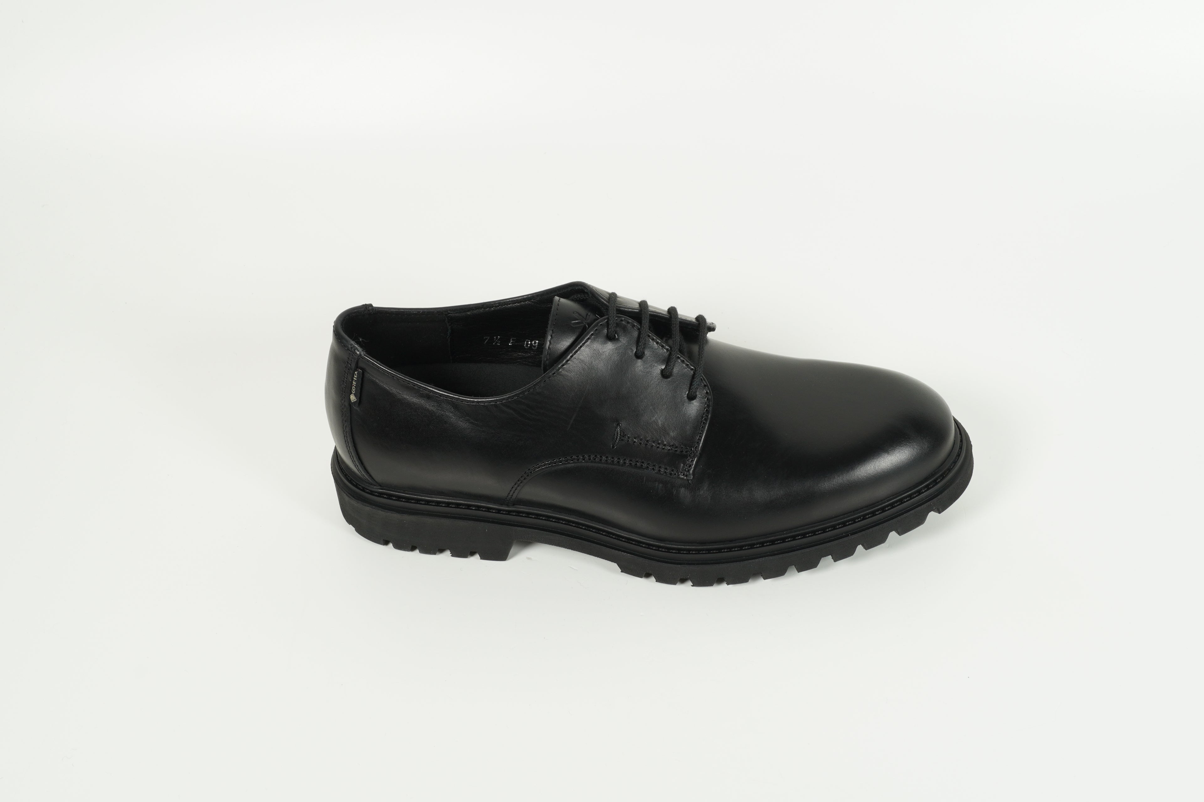 Schnürschuh Schwarz