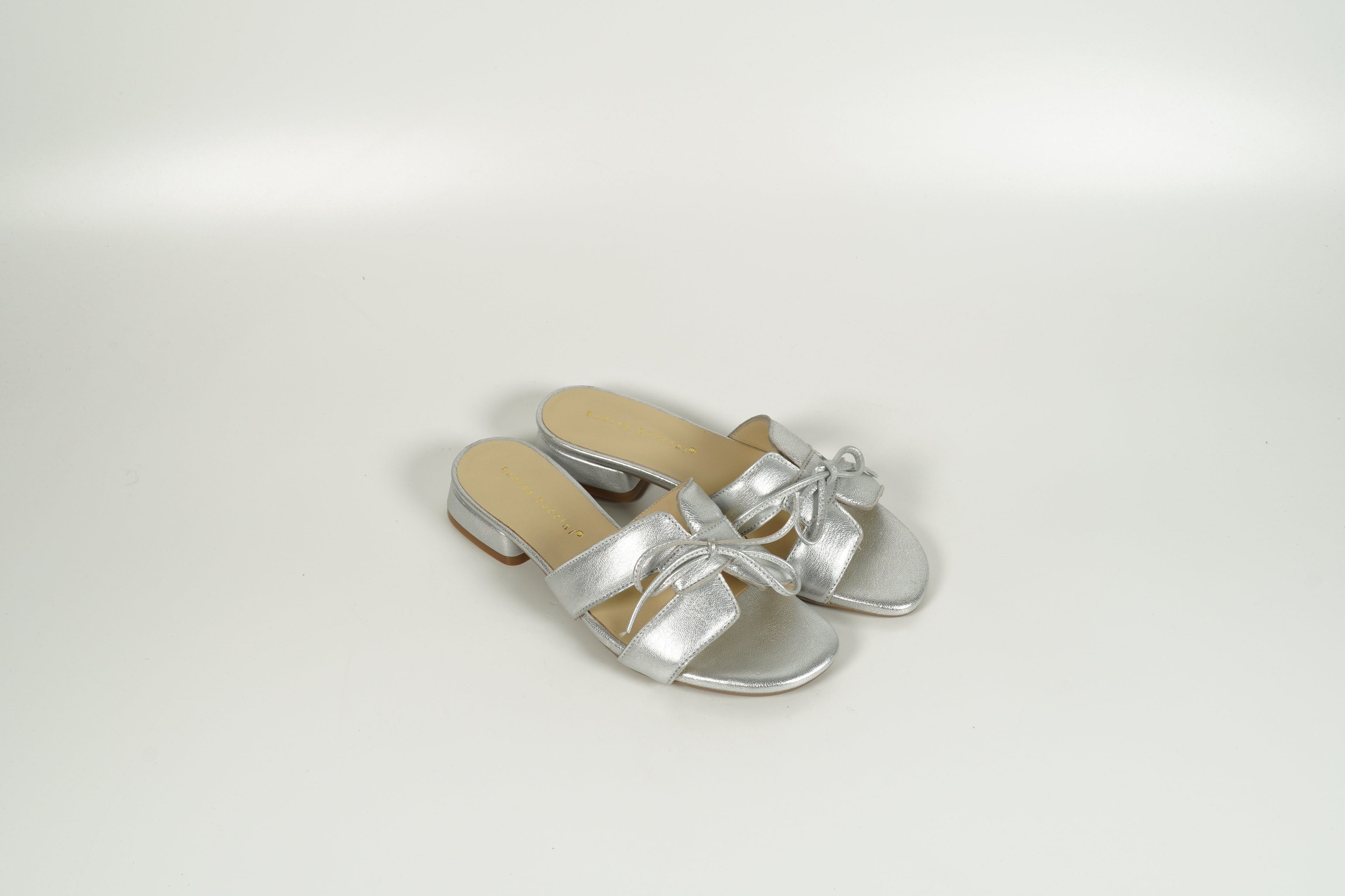 Pantolette Silber