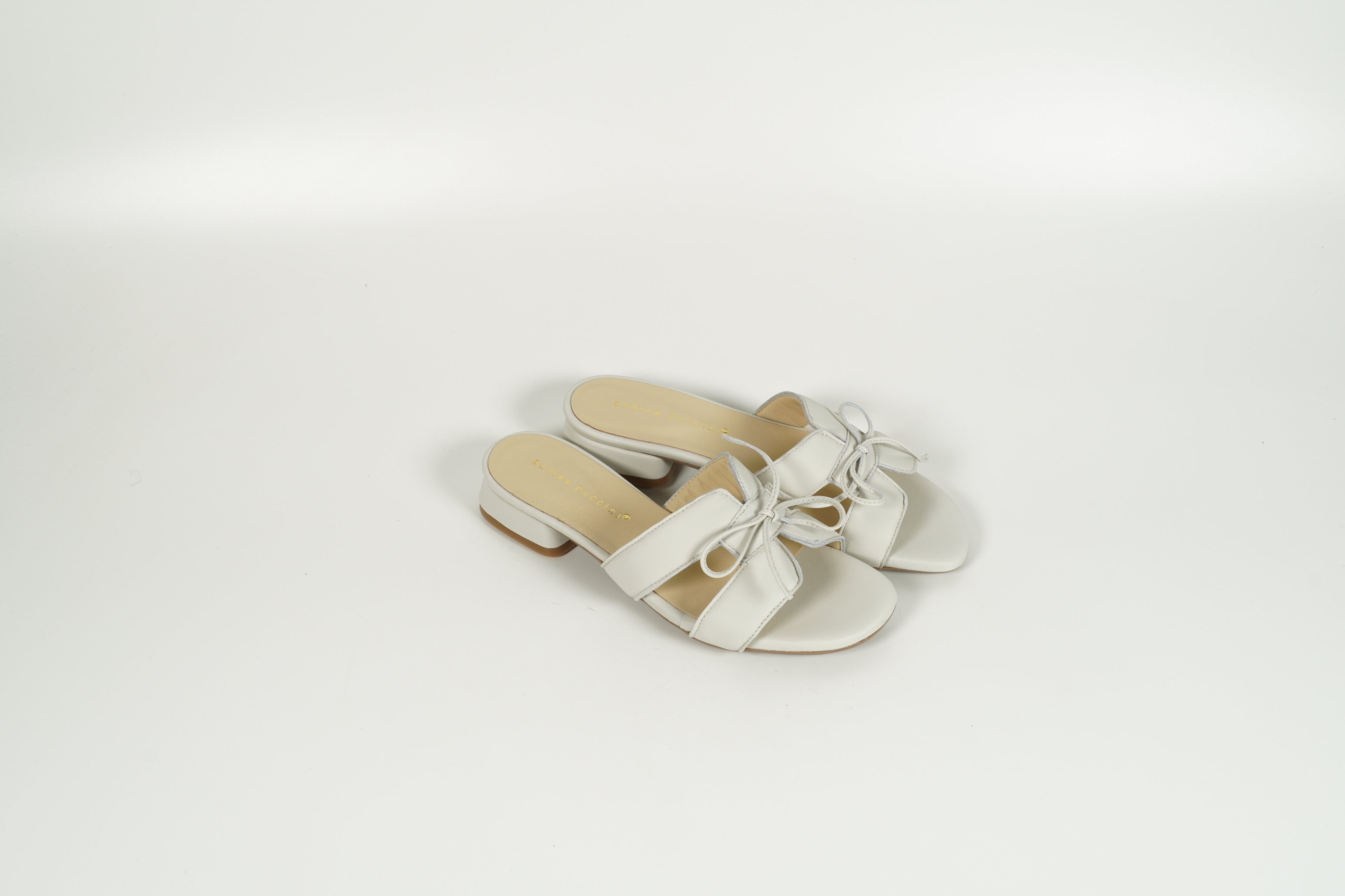 Mules White