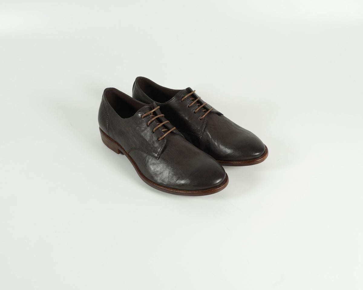 Lace-up Shoe Brown