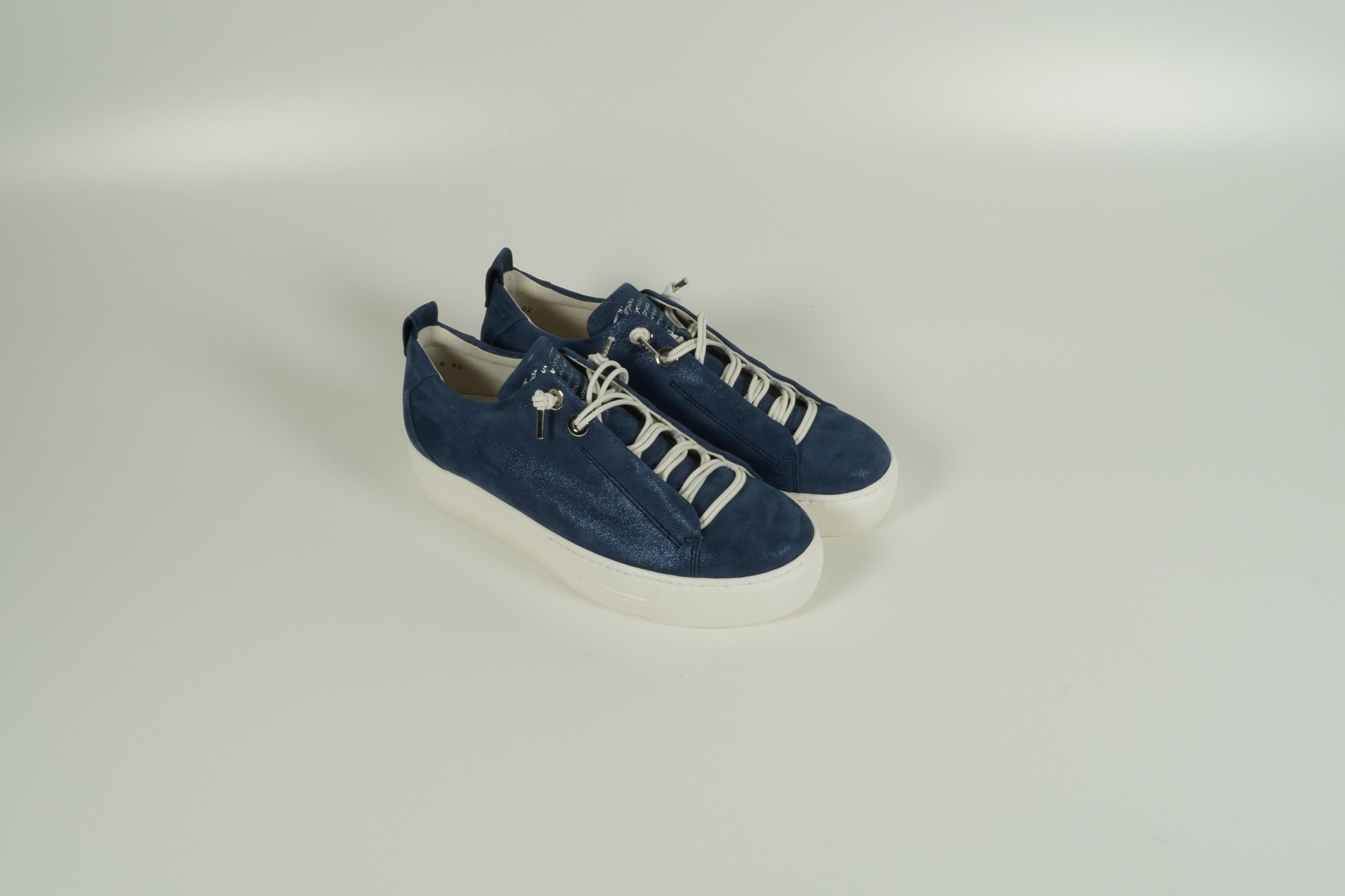 Sneaker Blau