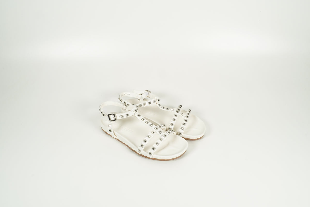 Sandal White