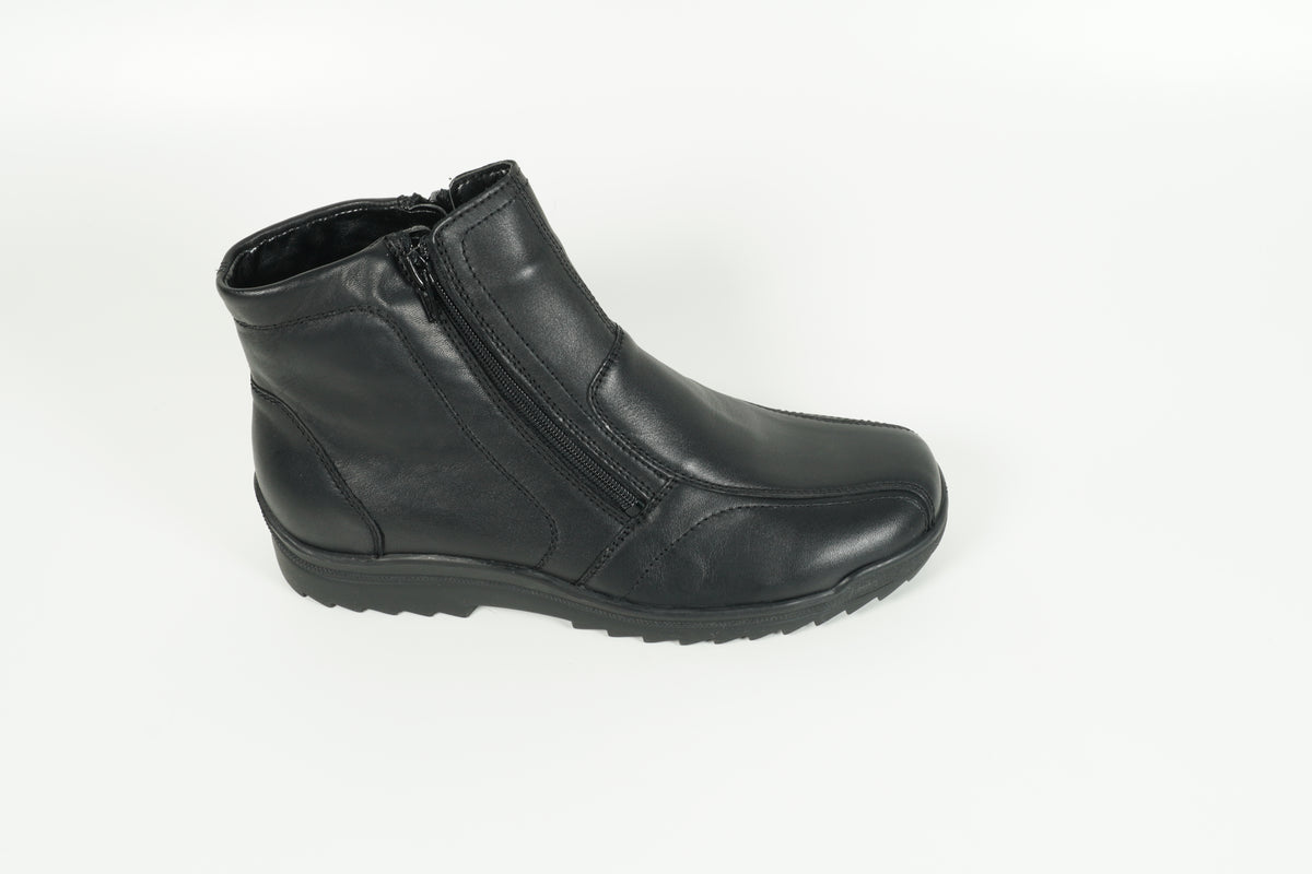 Boot Schwarz