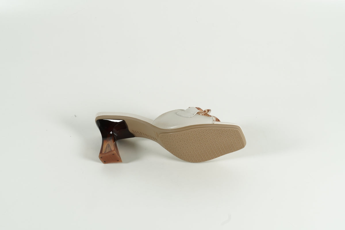 Mule blanche