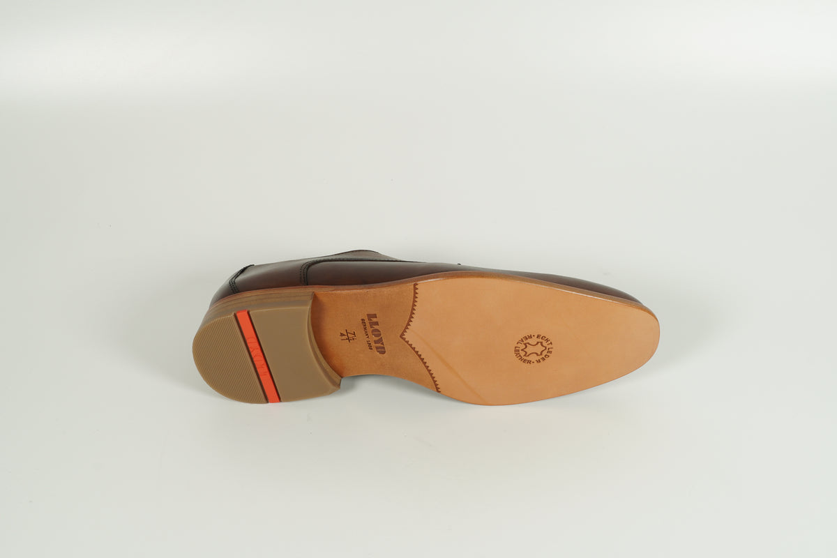 Schnürschuh Braun