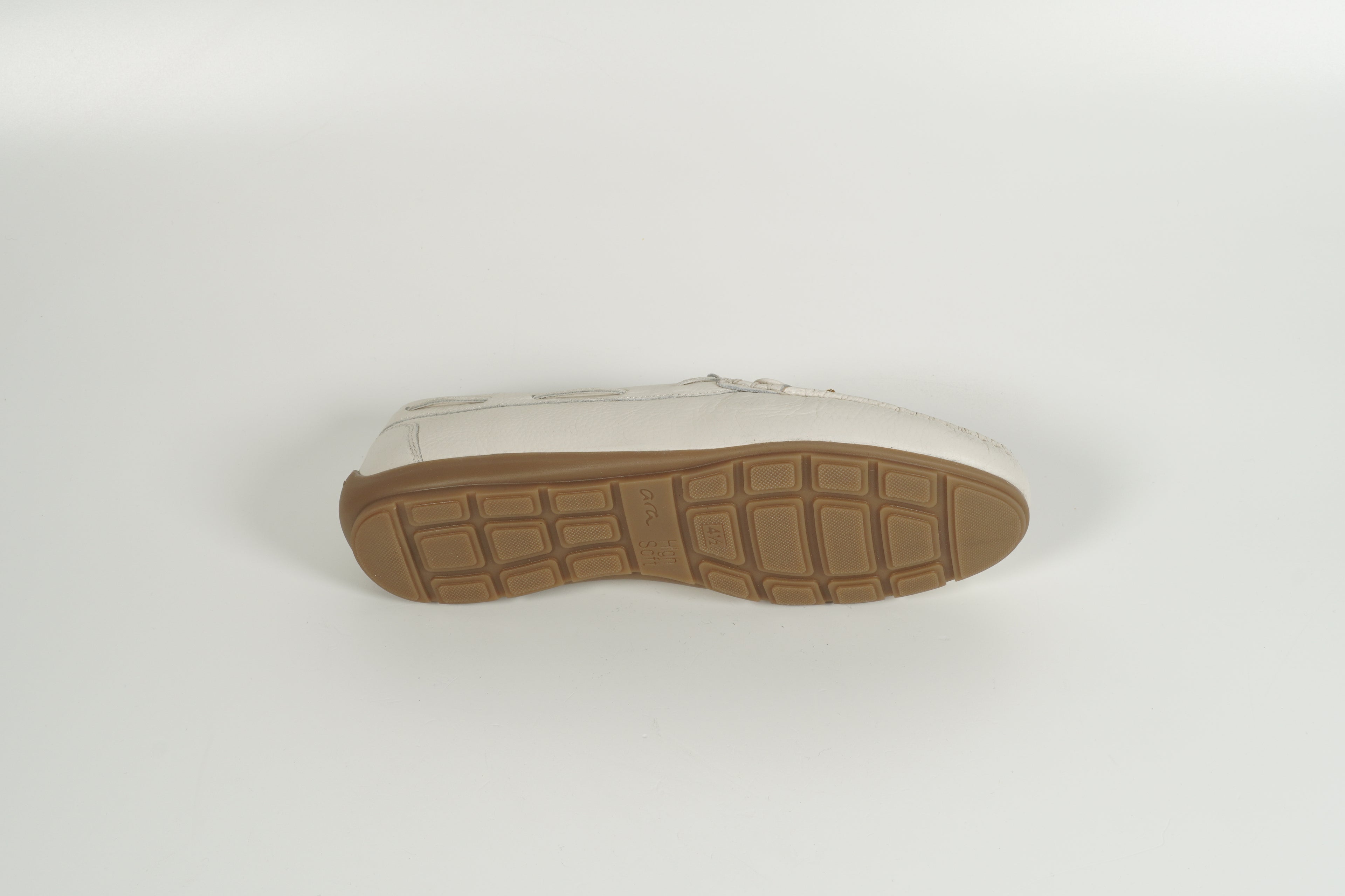 Moccasin White
