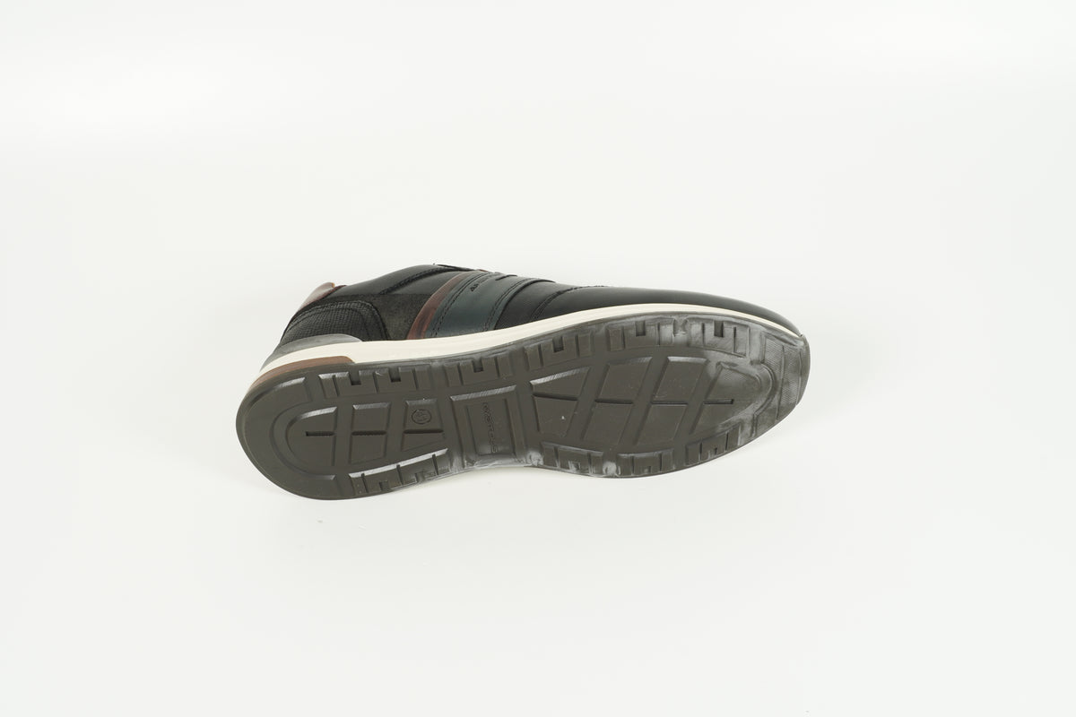 Baskets noires