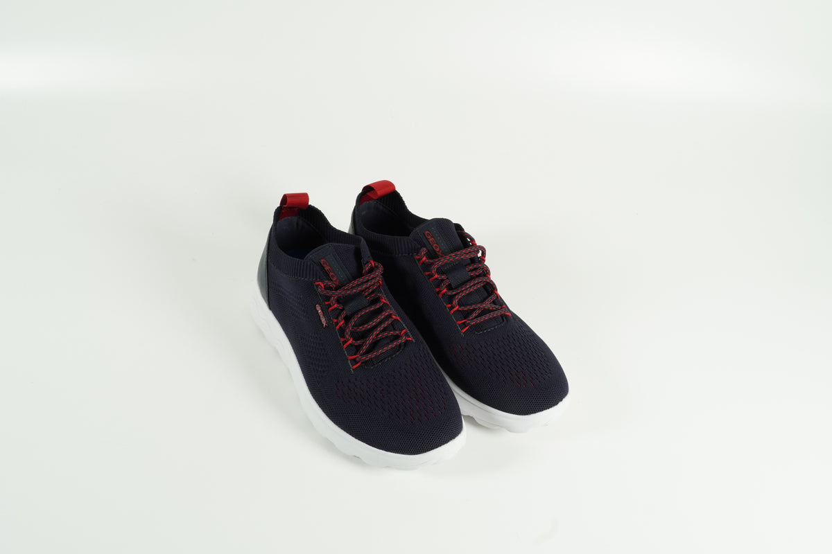 Sneaker Blau