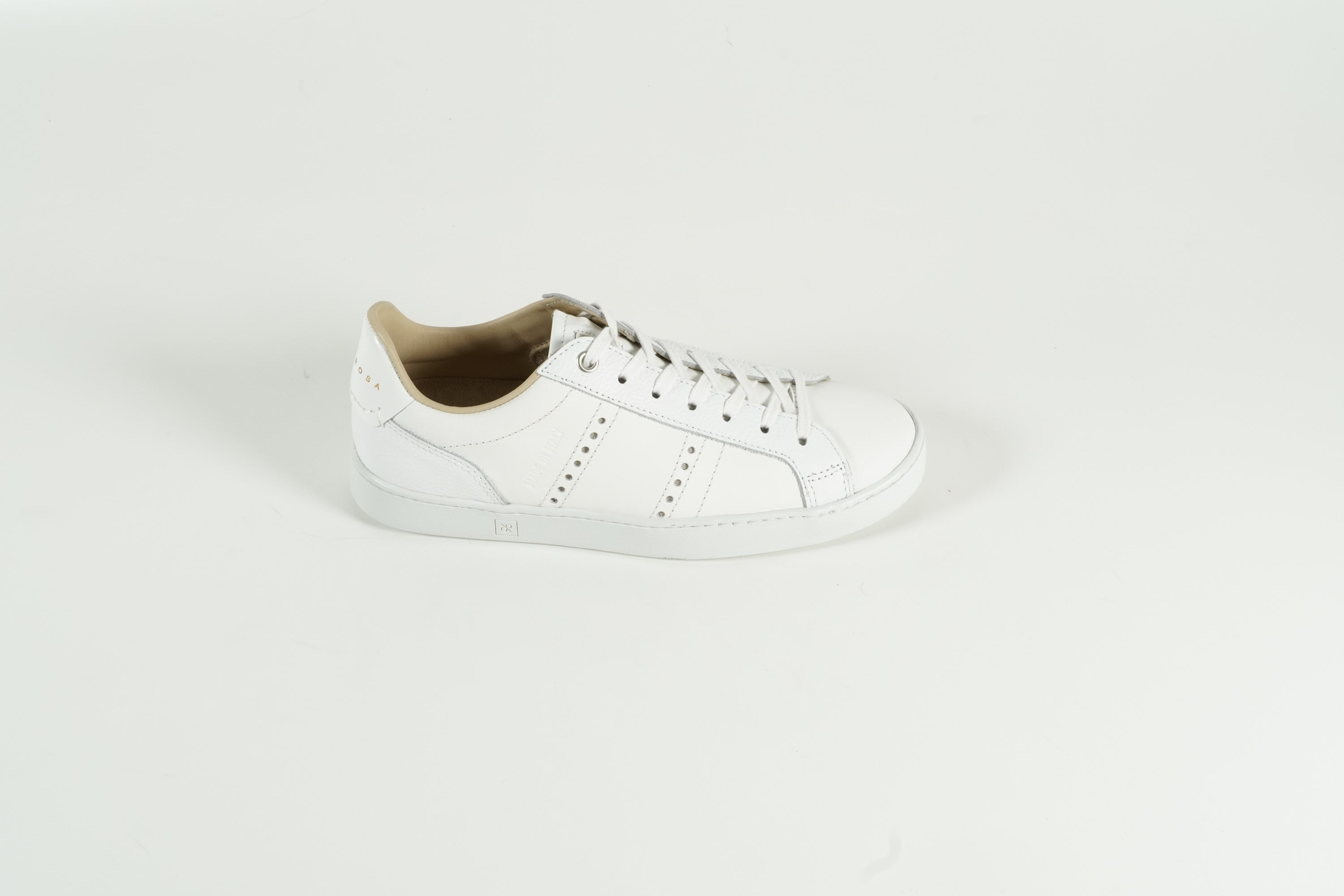Baskets blanches