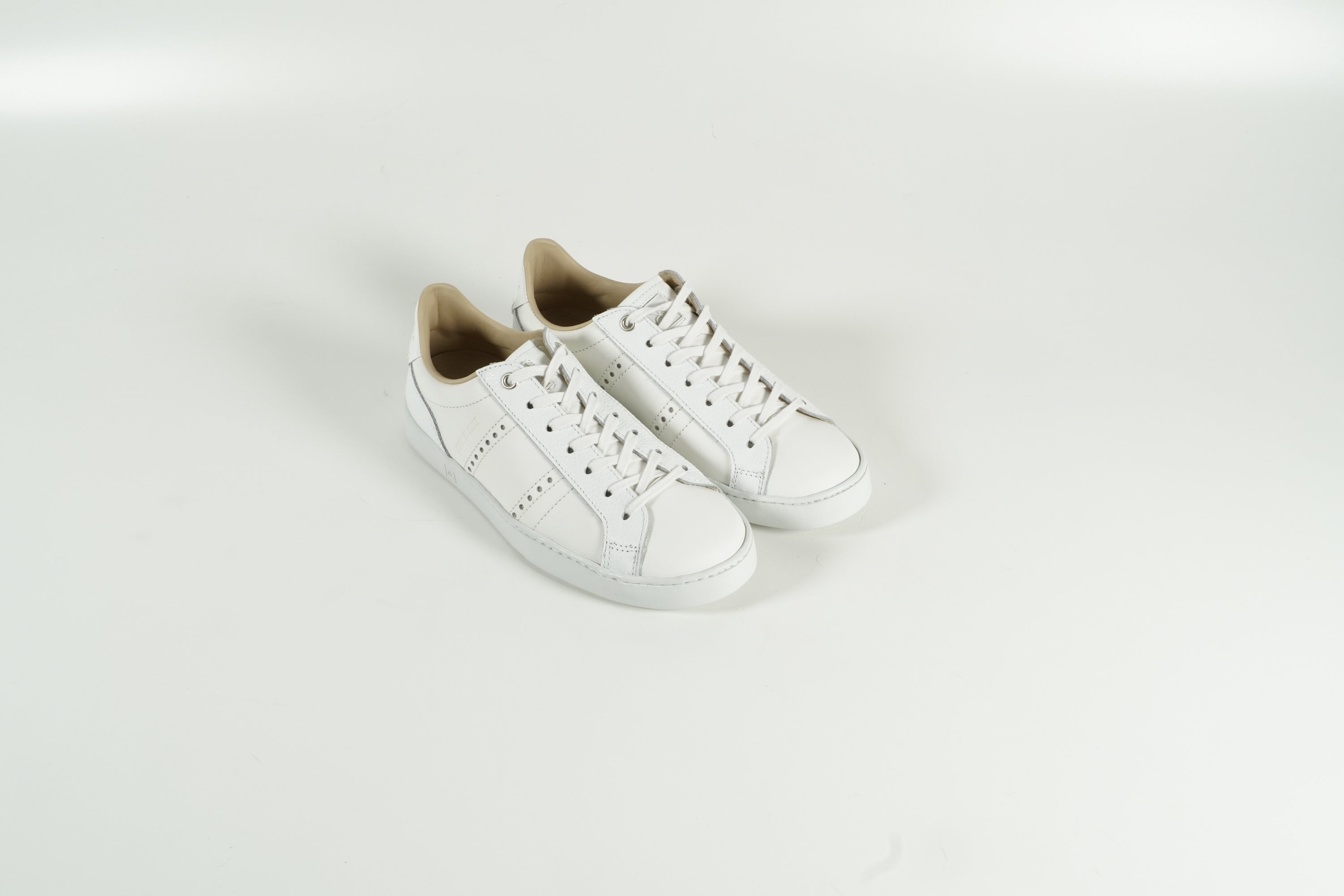Baskets blanches