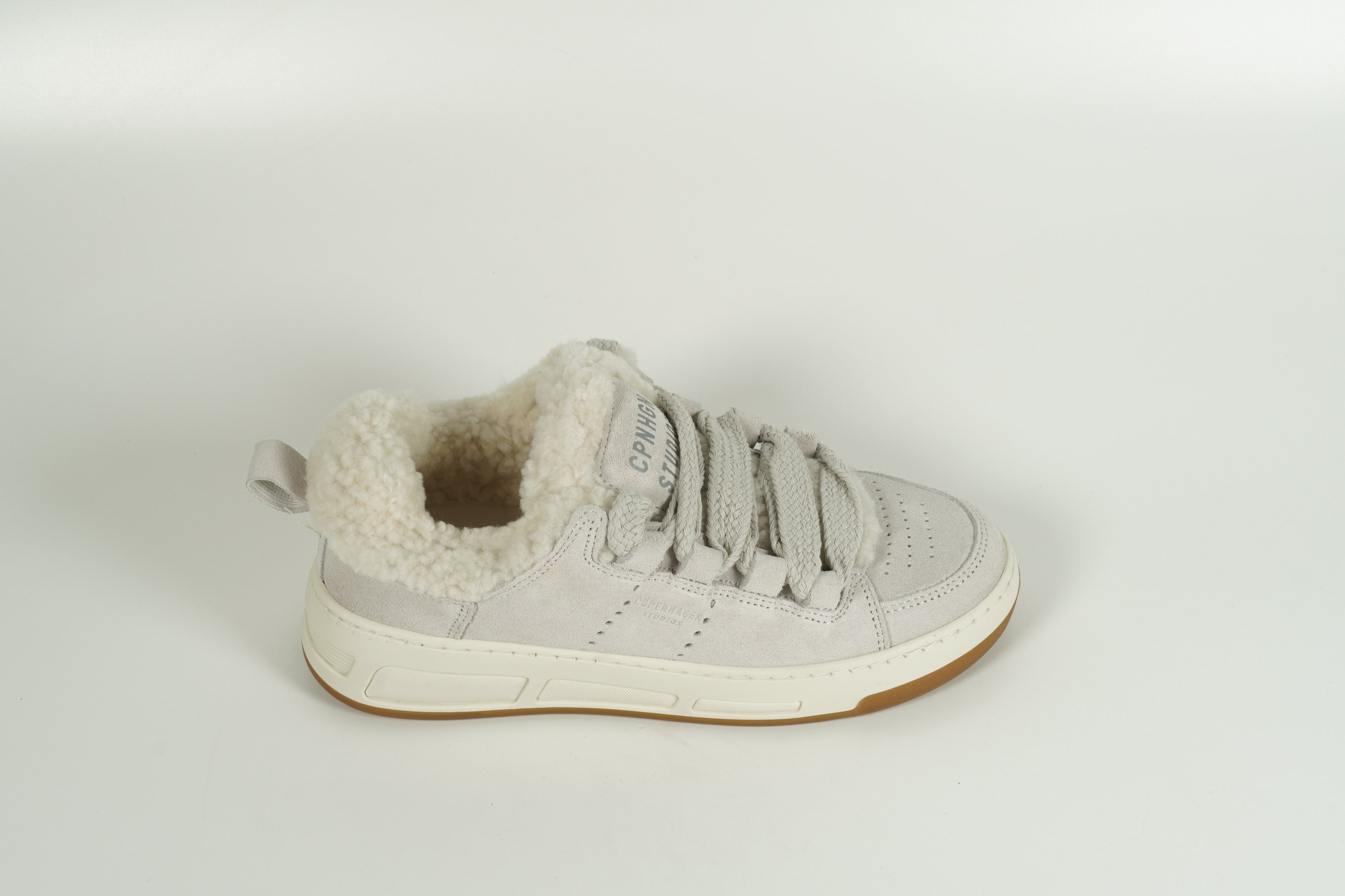 Sneaker lined Off White