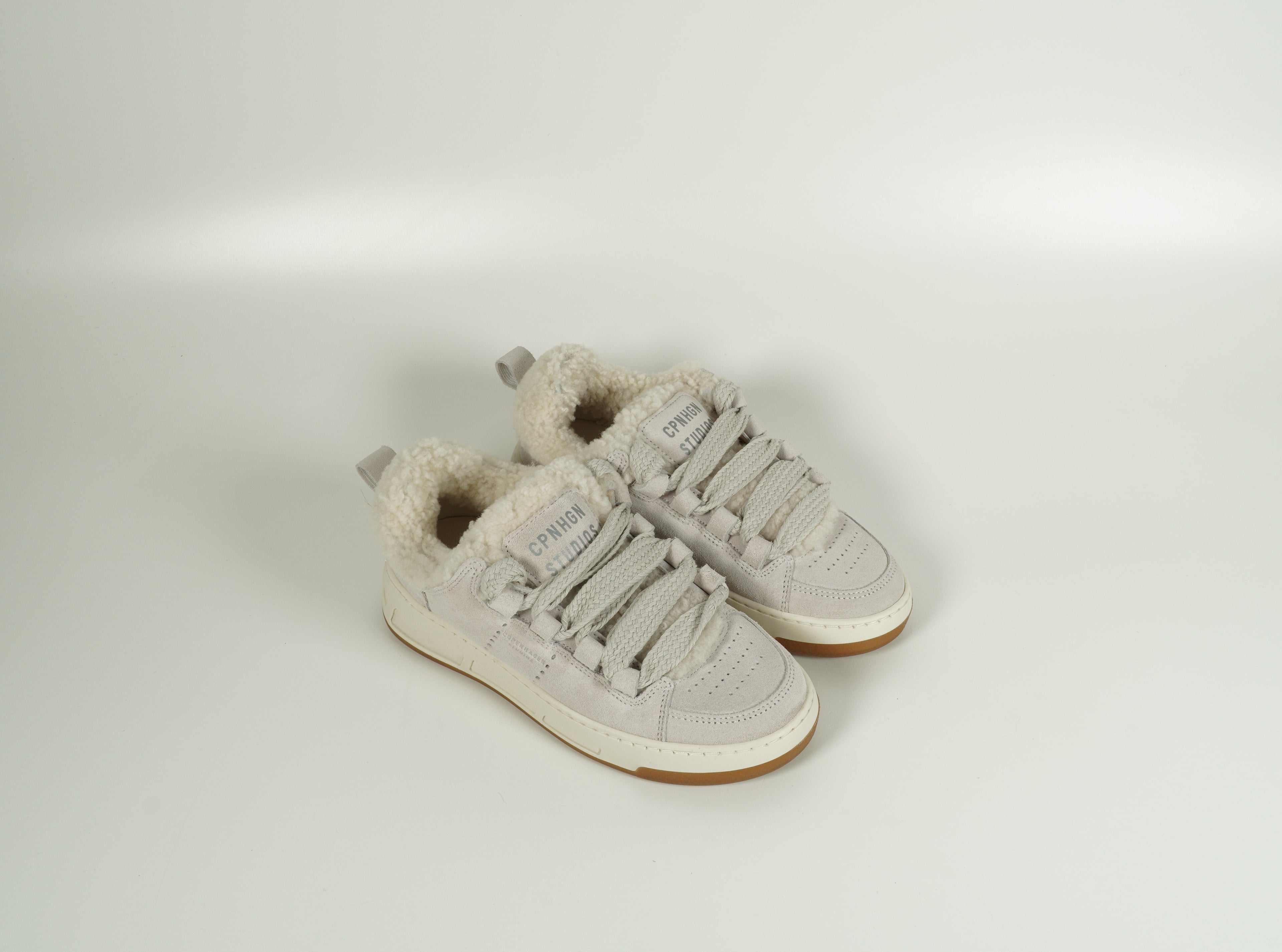 Sneaker lined Off White