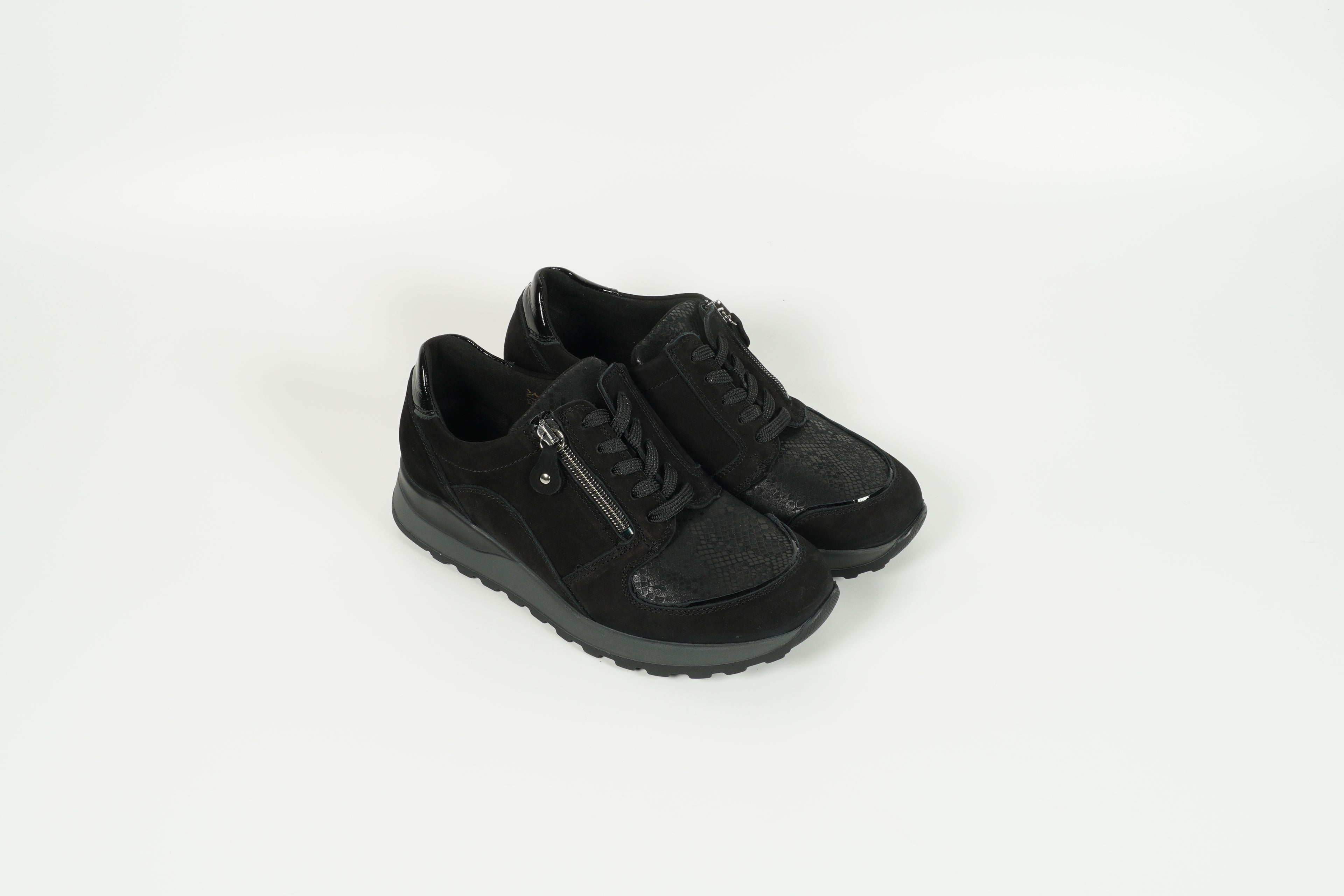 H64007 307 001noir